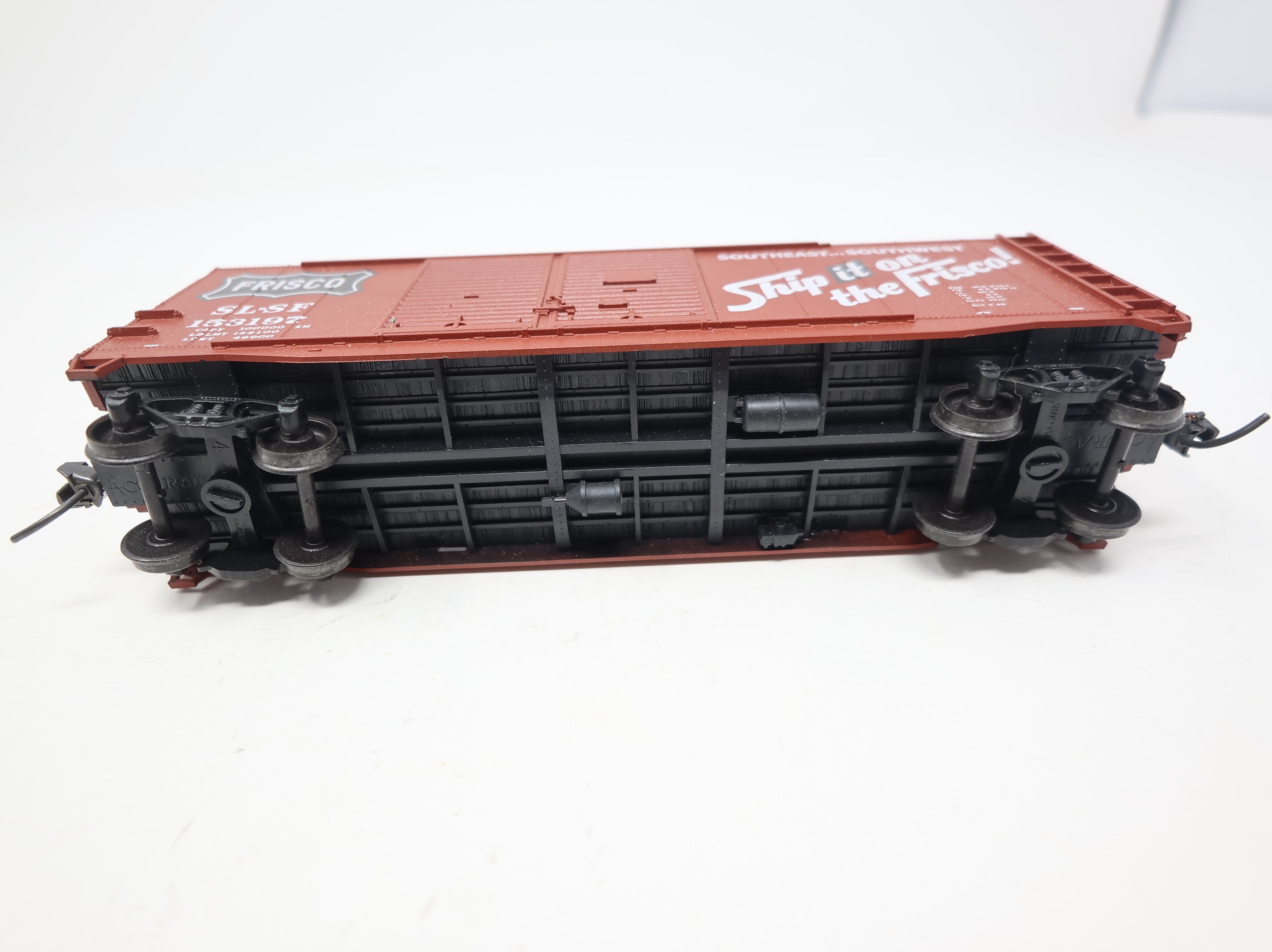 USED Accurail HO Scale 40' Box Car Frsico SLSF #153197