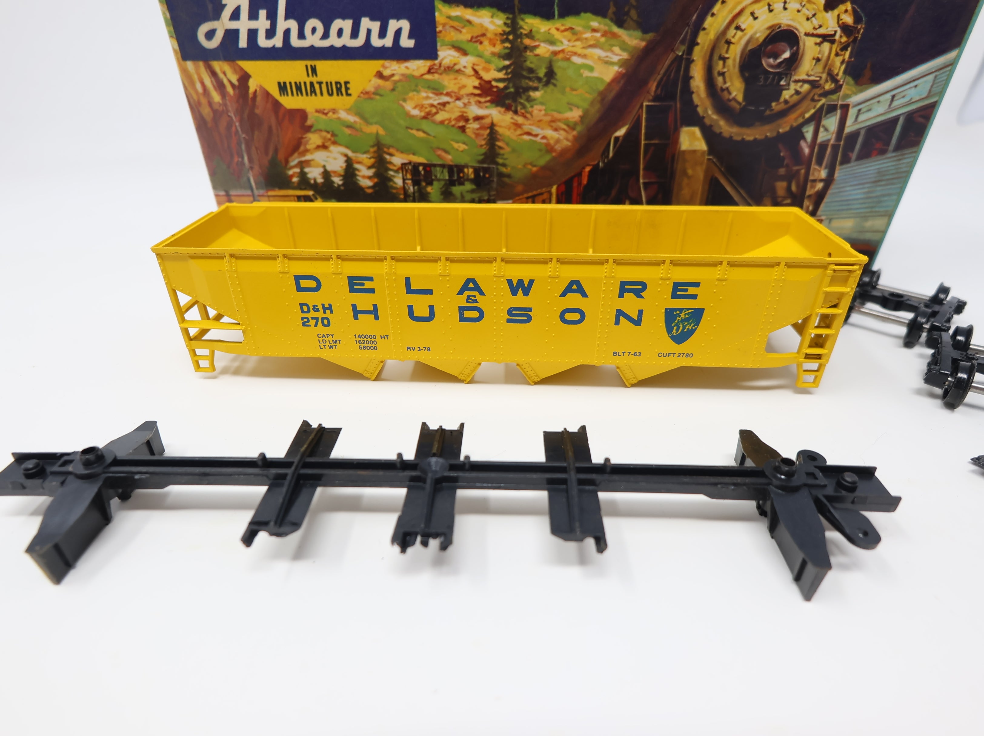 USED Athearn HO Scale Operating 70 Ton Hopper Delaware and Hudson D&H #270 KIT