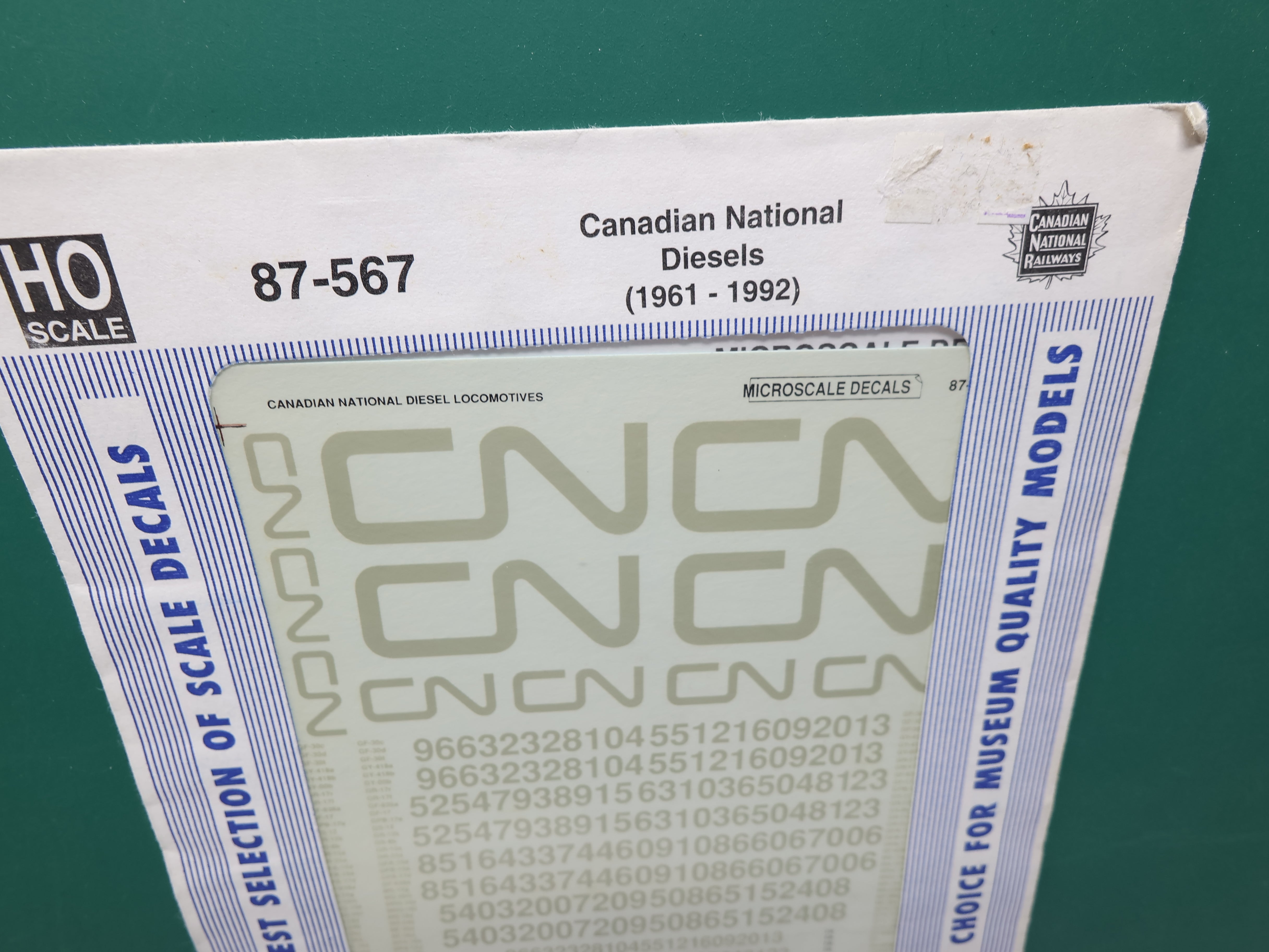 MICROSCALE 87-567 HO Scale, Diesels 1961-92 Decals, Canadian National