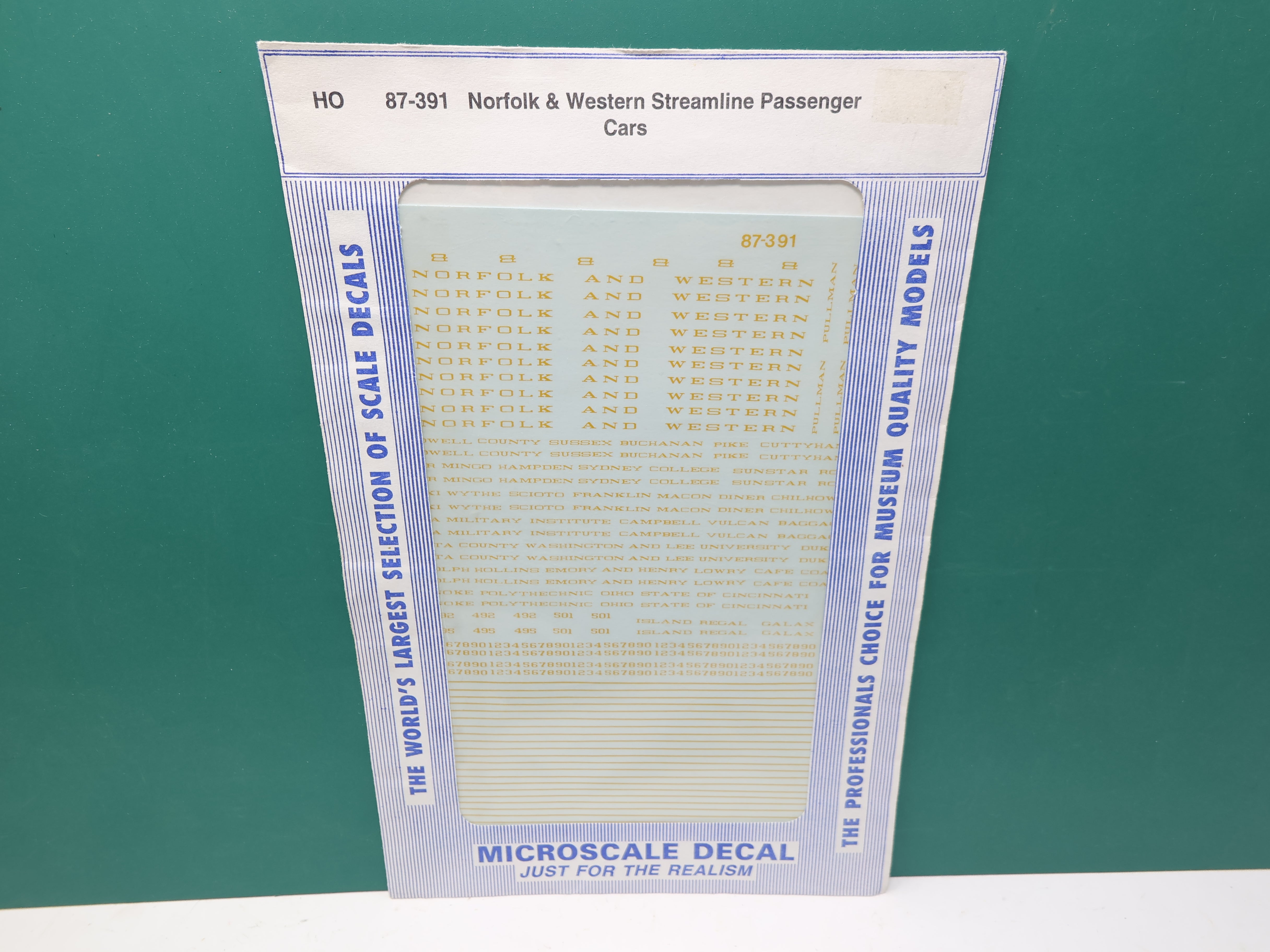 MICROSCALE 87-391 HO Scale, Streamline Passenger Cars Decals, Norfolk & Western