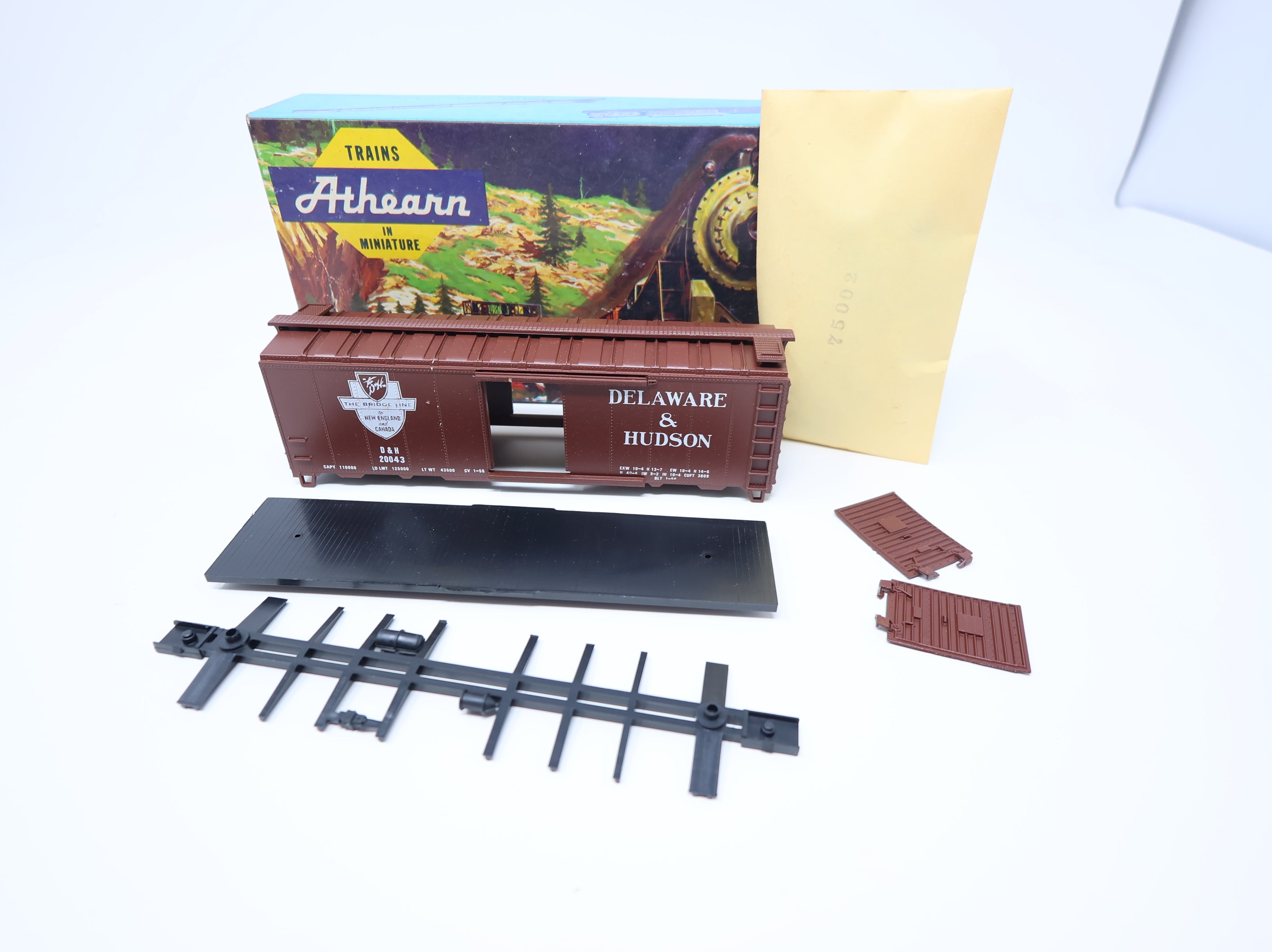 USED Athearn #1191-1 HO Scale 40' Steel Box Car Delaware and Hudson D&H #20043 Bev-Bel KIT