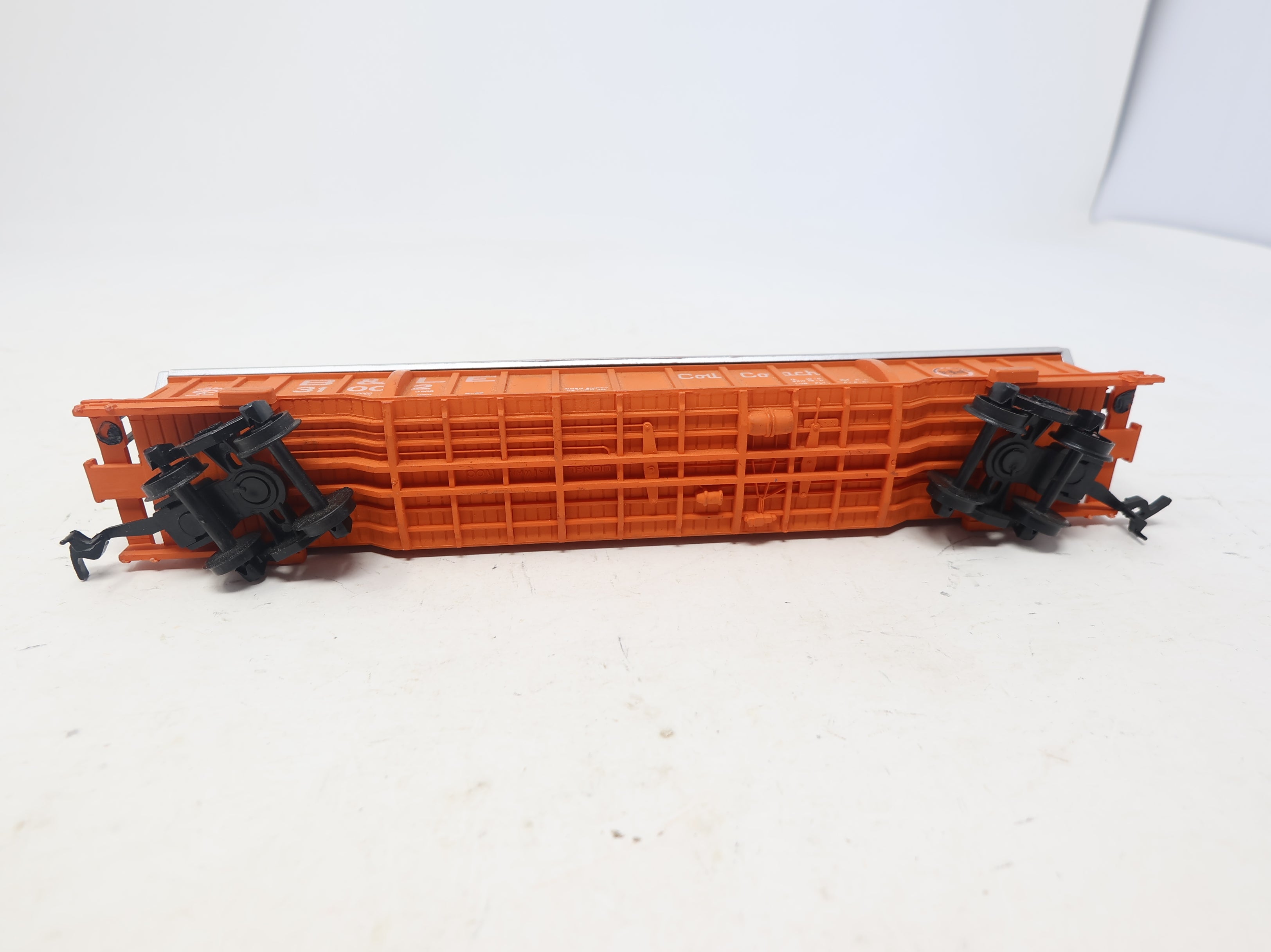 USED Lionel HO Scale Coil Car Bessemer & Lake Erie B&LE #31002 w/ Load