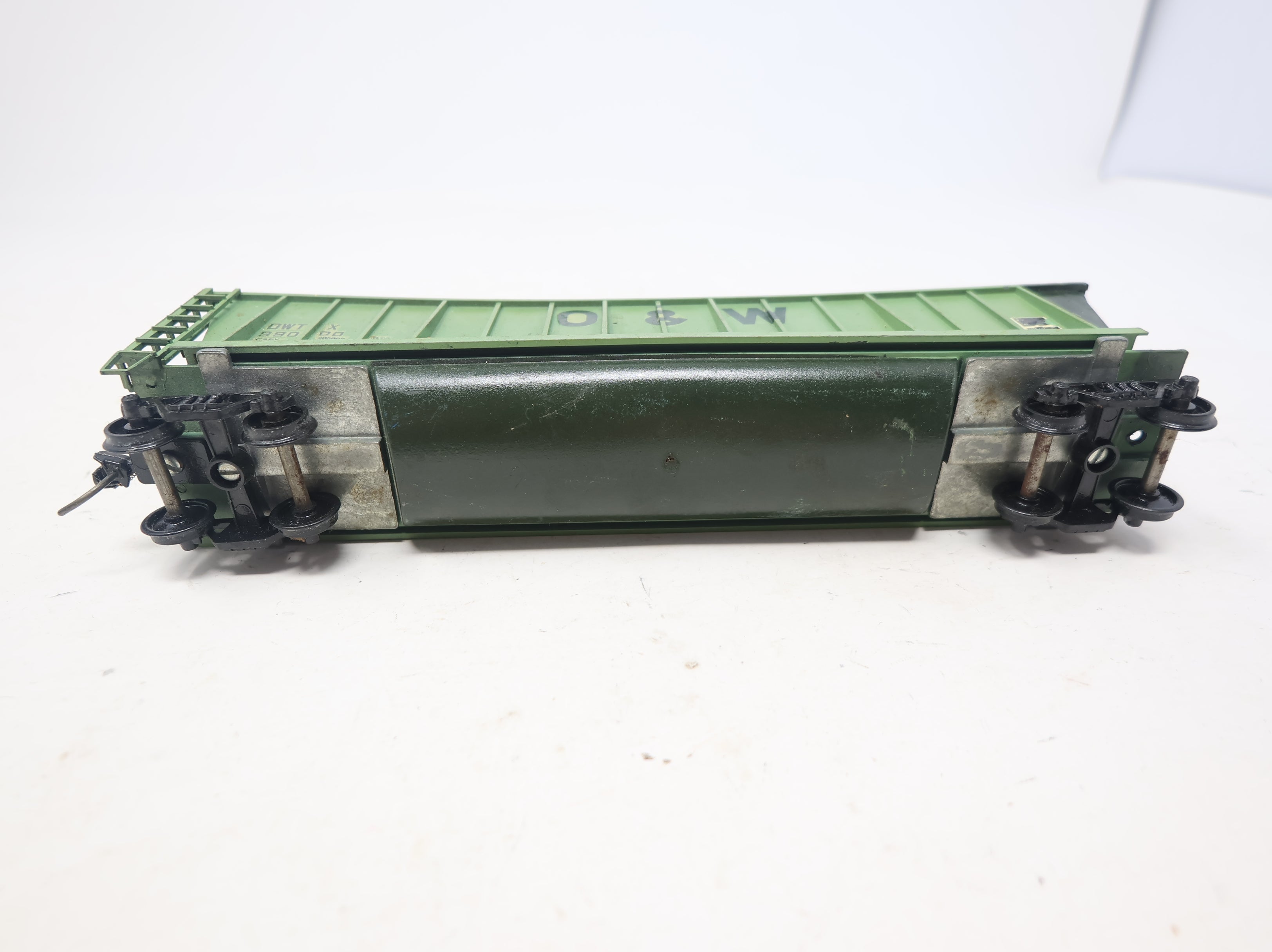 USED Roundhouse HO Scale Bathtub Gondola w/ coal load O&W OWTX #99000 Rough