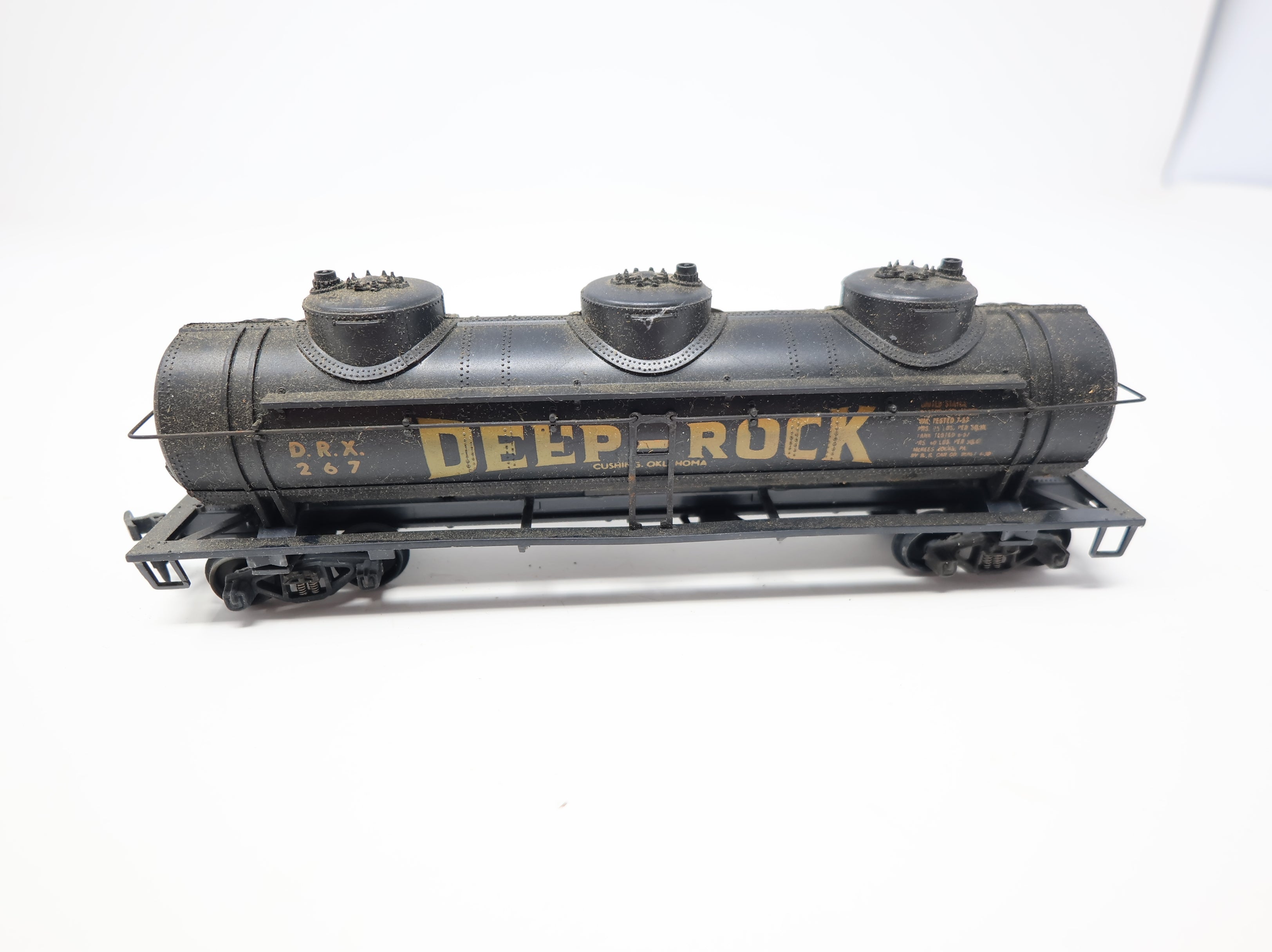 USED Crown HO Scale Triple Dome Tank Car Deep Rock DRX #267