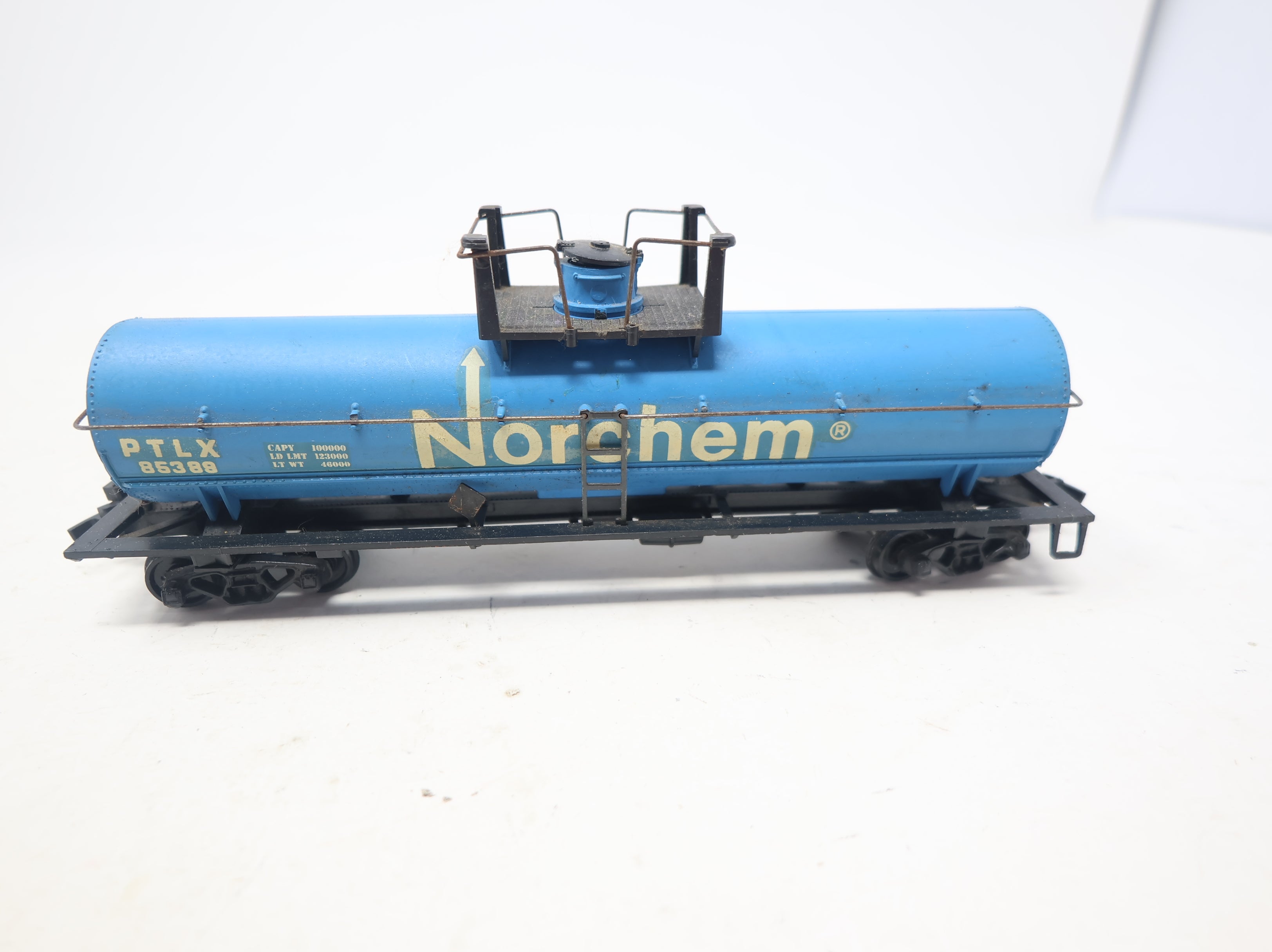 USED Athearn HO Scale Single Dome Chemical Tank Car Norchem PTLX #85389 Decal