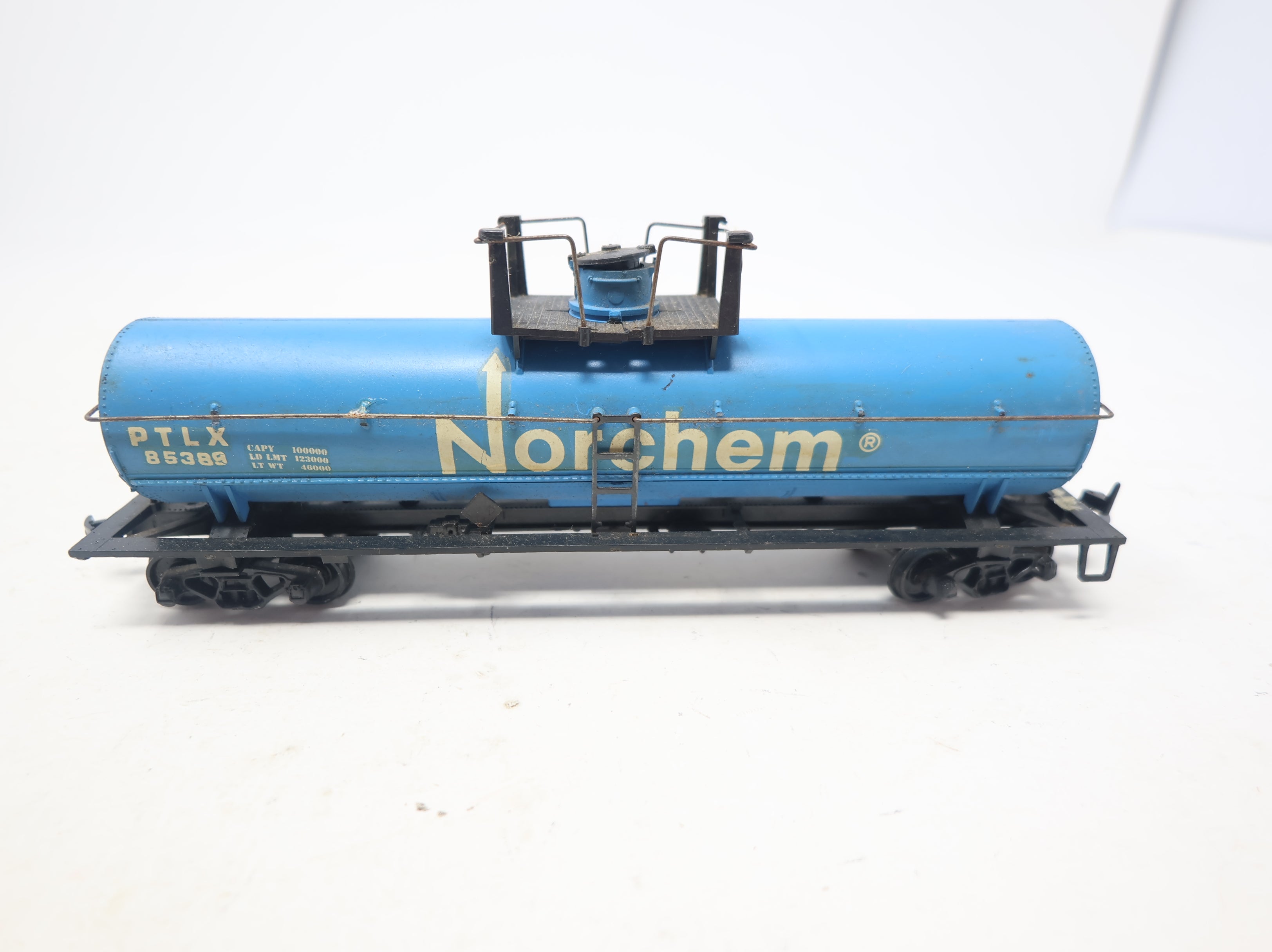 USED Athearn HO Scale Single Dome Chemical Tank Car Norchem PTLX #85389 Decal