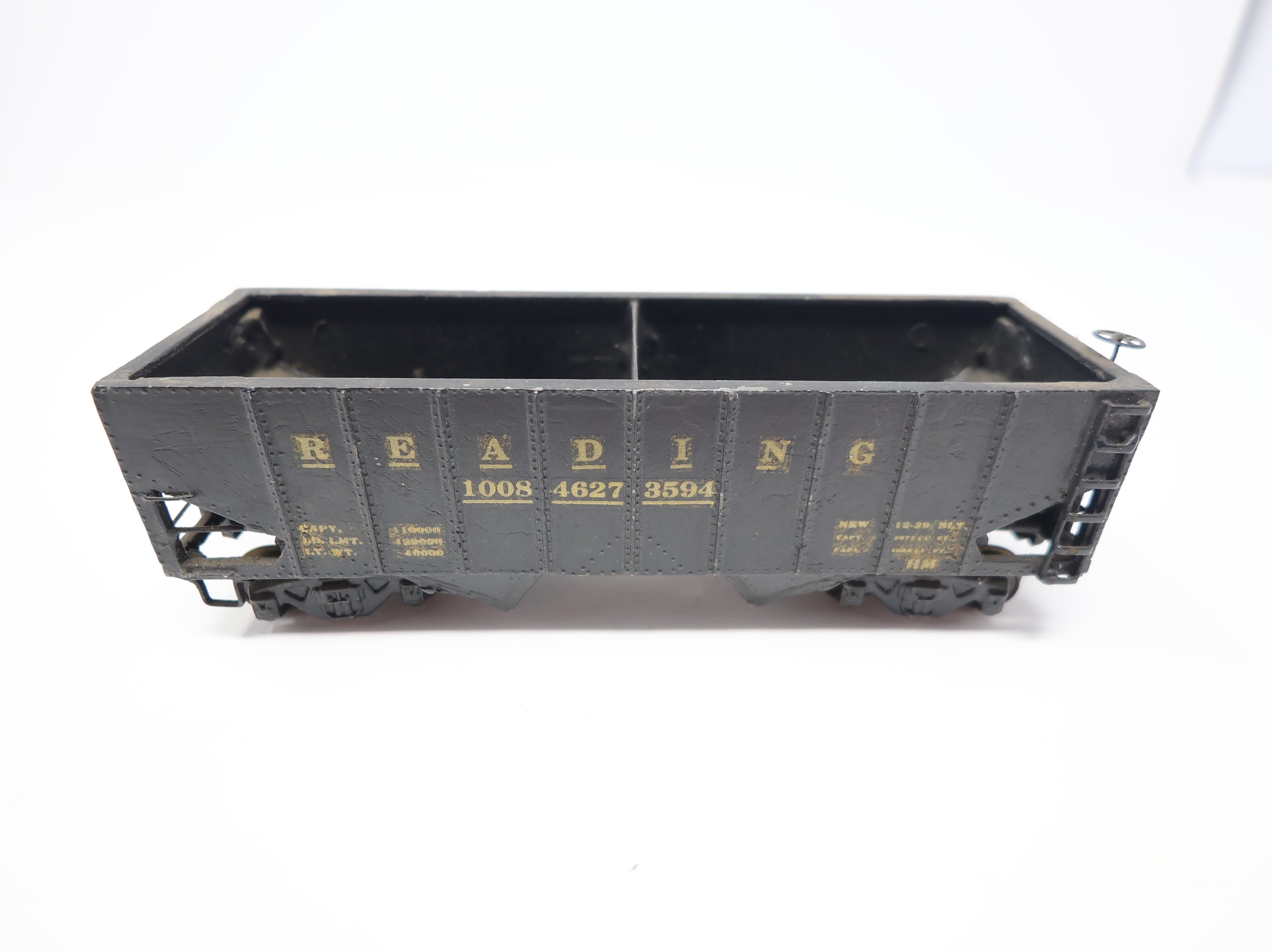 USED Walthers HO Scale 2 Bay Hopper Reading Metal Custom Rough