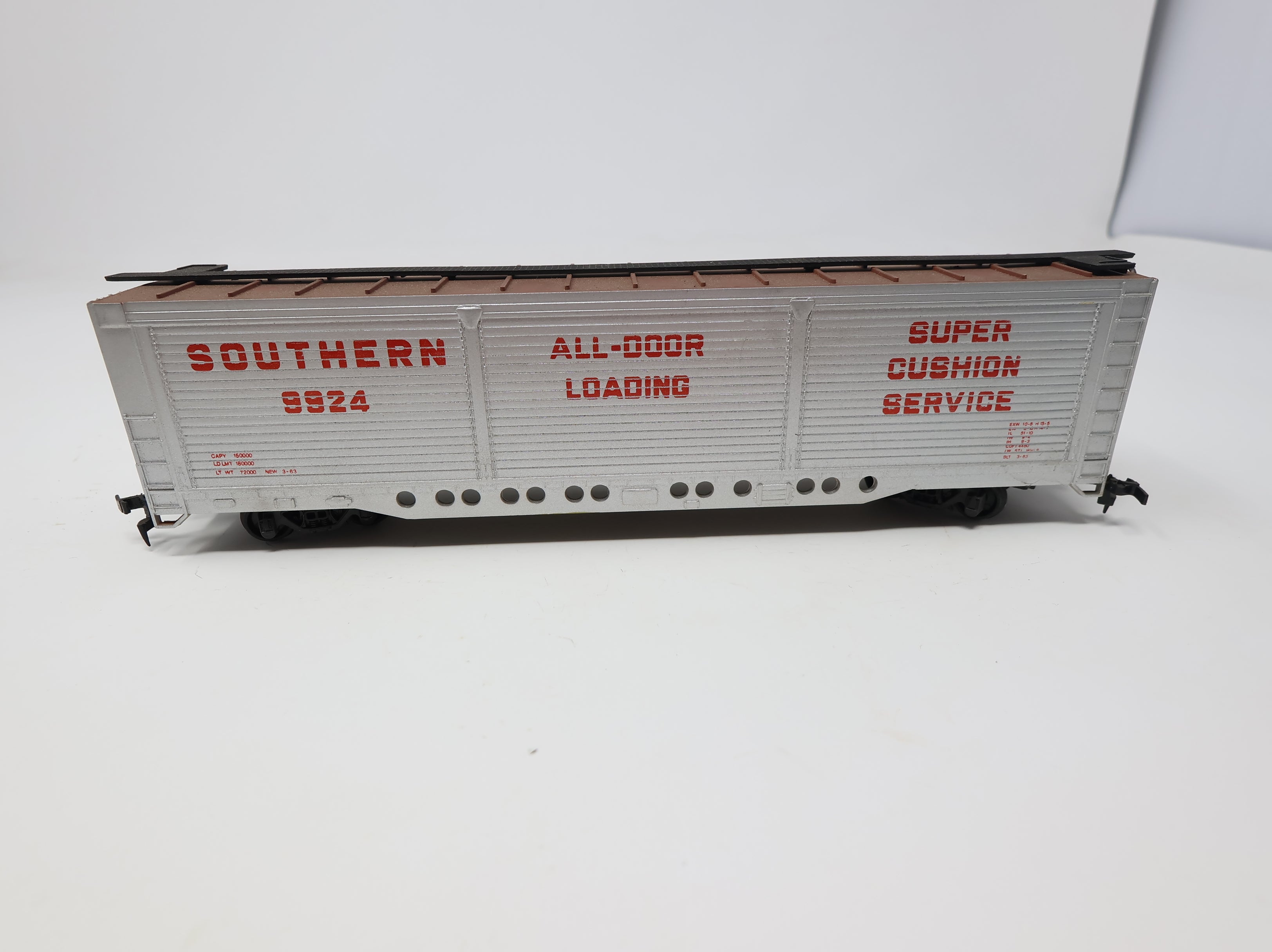 USED AHM HO Scale All-Door Box Car Southern #9924