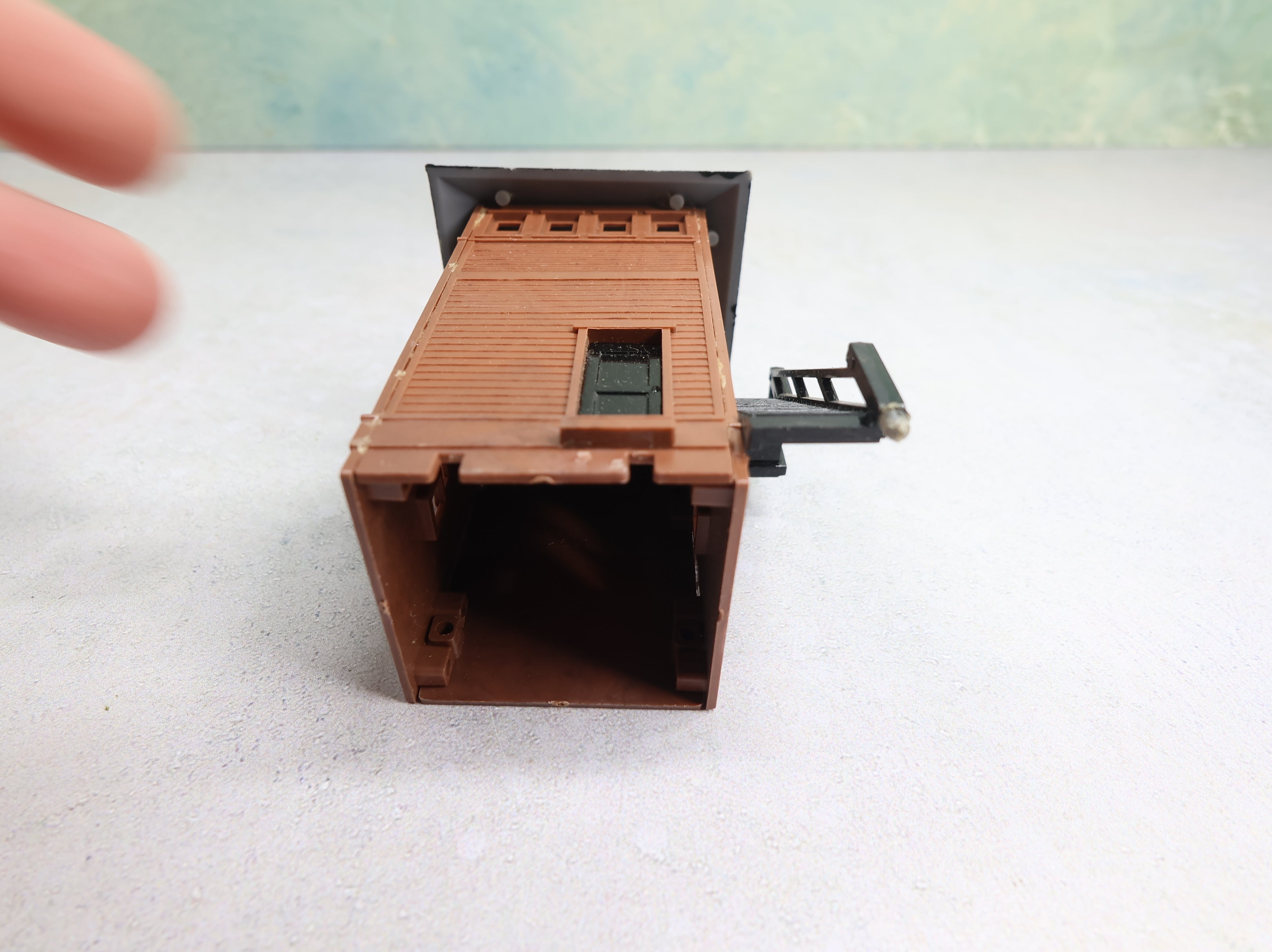 USED Bachmann Plasticville HO Scale Station Tower