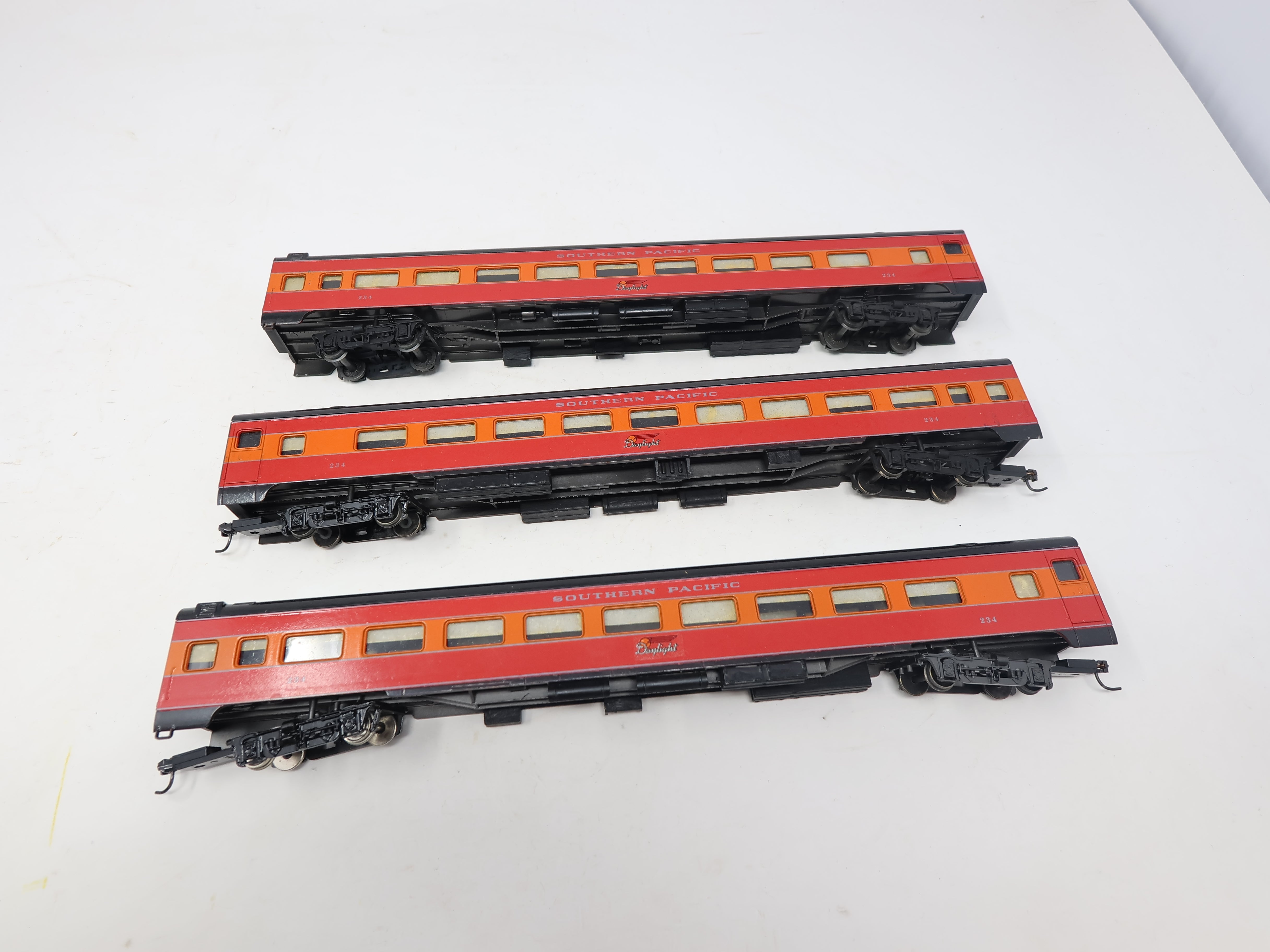 USED Rivarossi HO Scale, Lot of 3 Passenger Cars, Southern Pacific #234