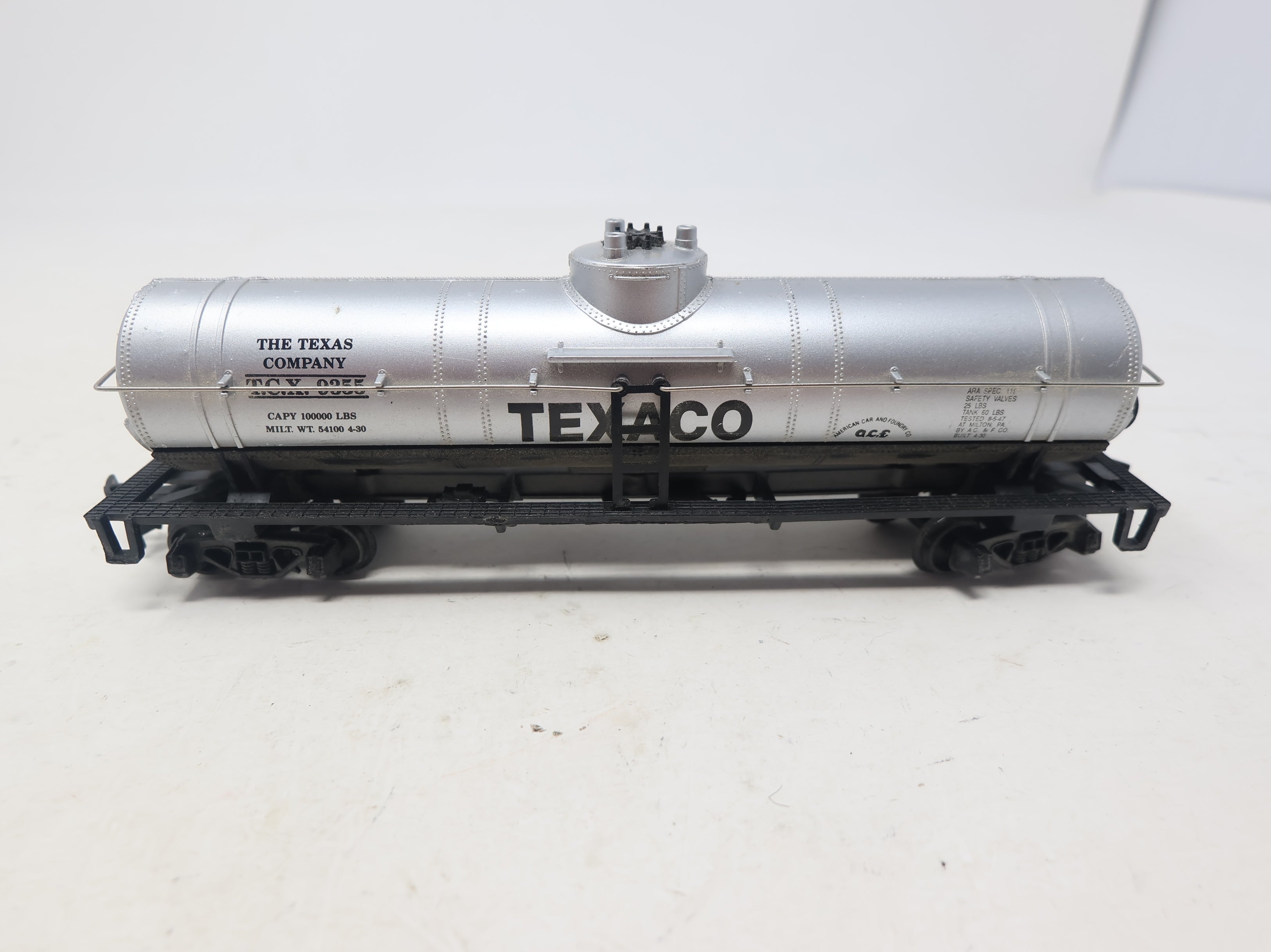 USED HO Scale Single Dome Tank Car Texaco TCX #9355