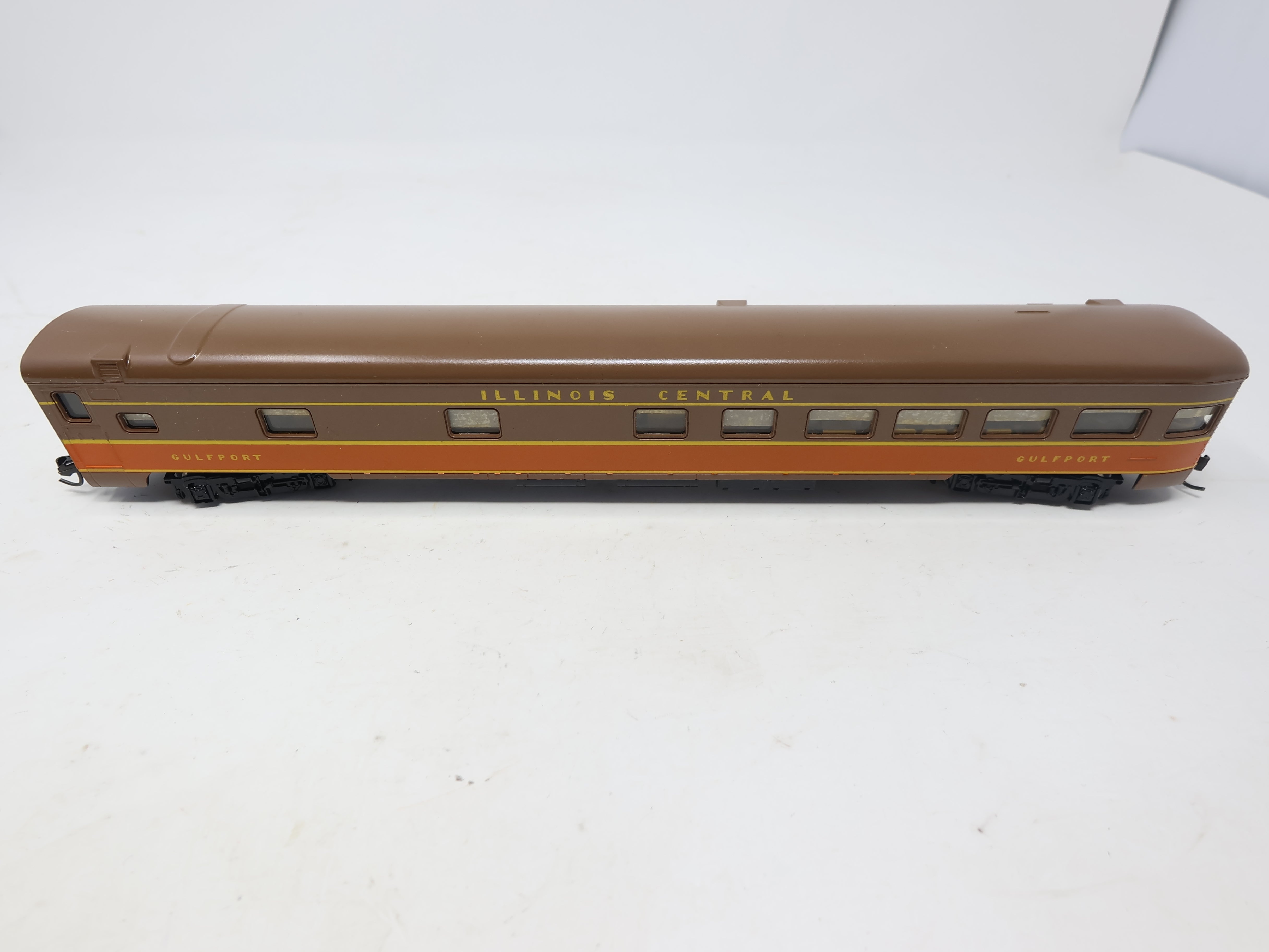 USED Rivarossi HO Scale, Passenger Car, Illinois Central , Gulfport