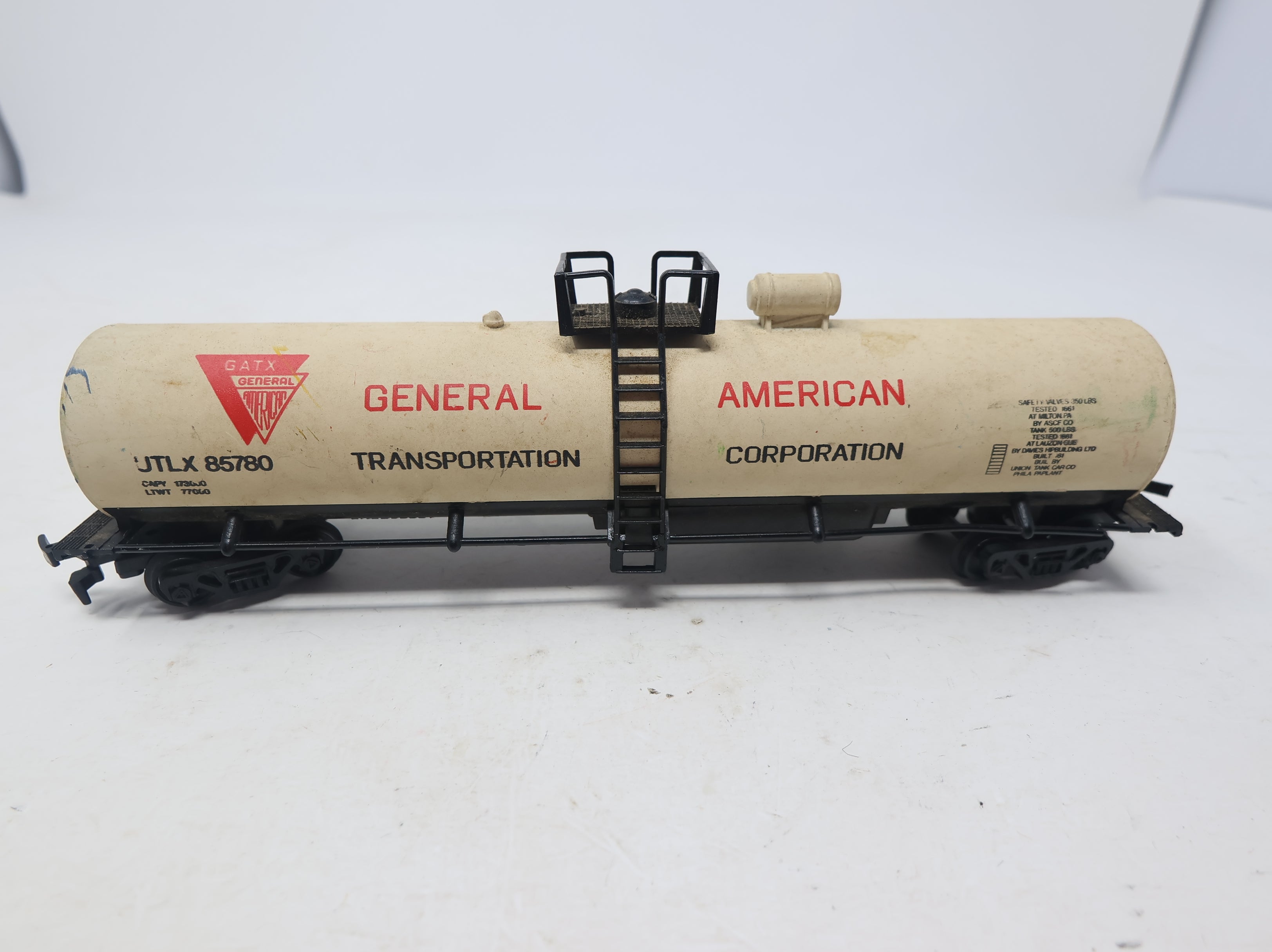 USED AHM HO Scale Tank Car General American UTLX #85780