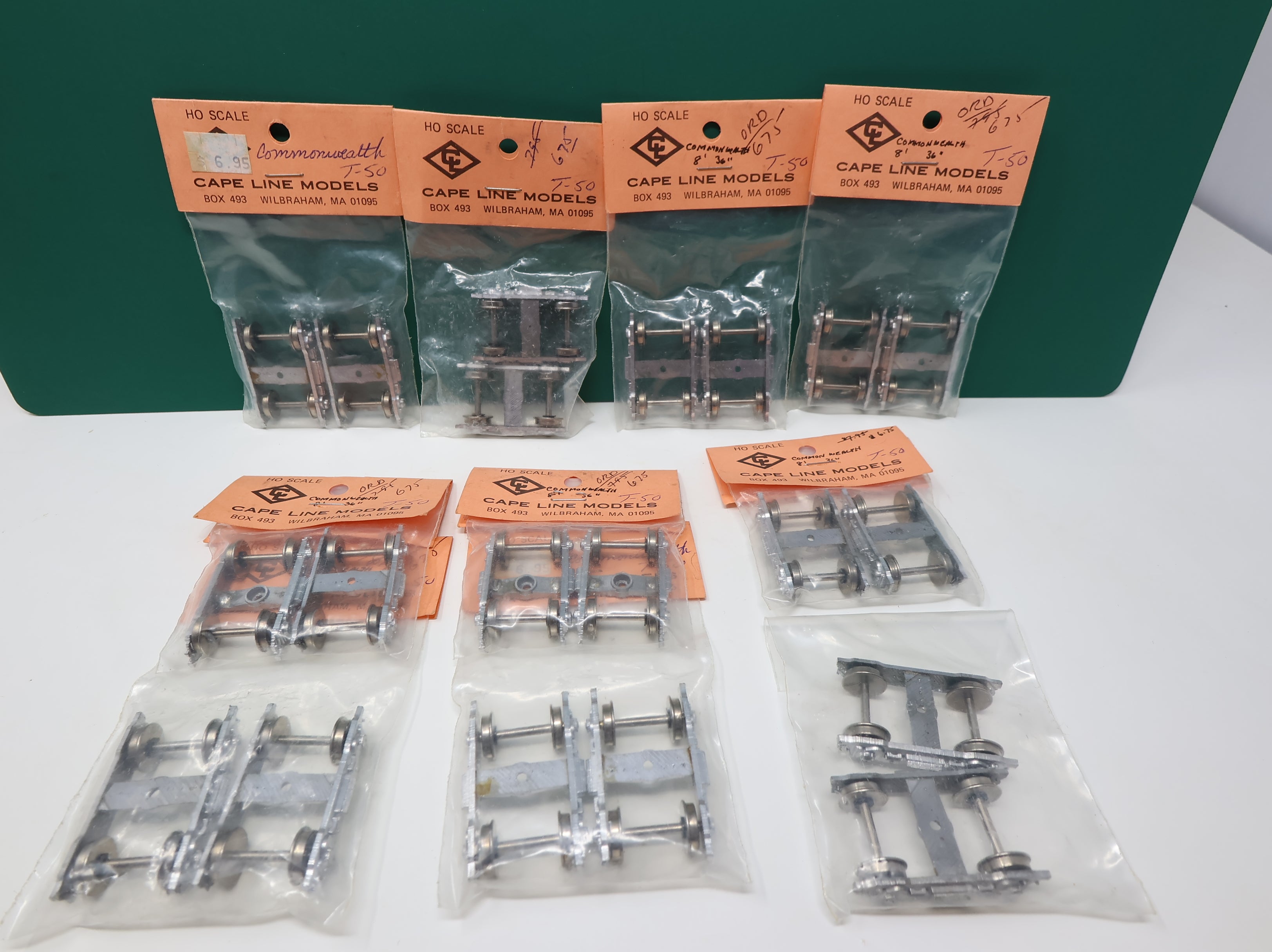 USED Cape Line Models #T-50 HO Scale 36" Metal Trucks Commonwealth (20 pcs)