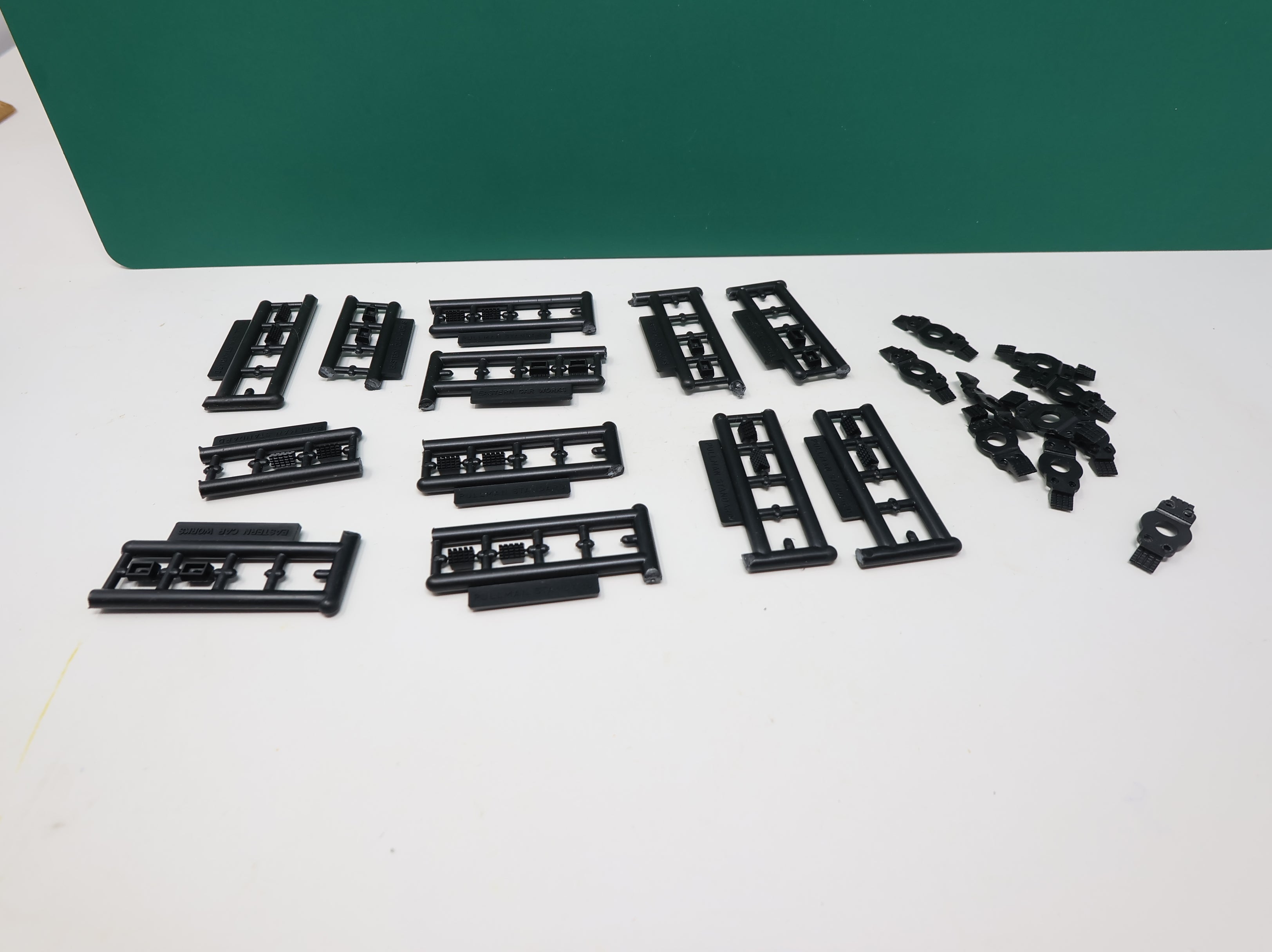 USED Eastern Car Works HO Scale Various Detail Parts Pullman Standard