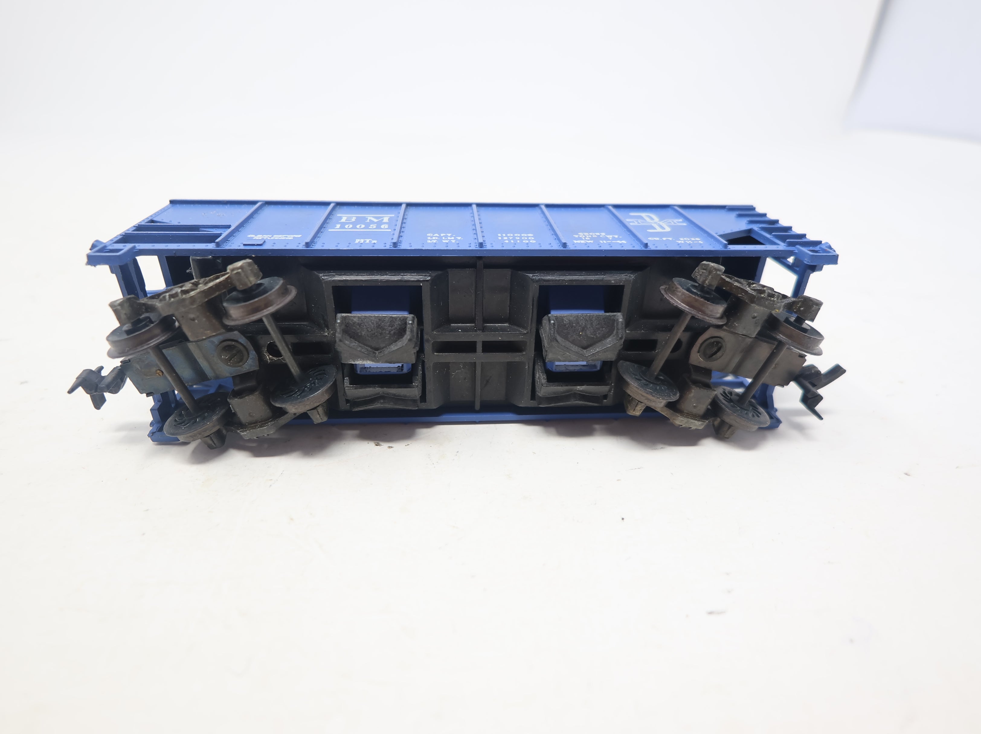 USED Tyco HO Scale Operating Hopper Boston and Maine BM #10056