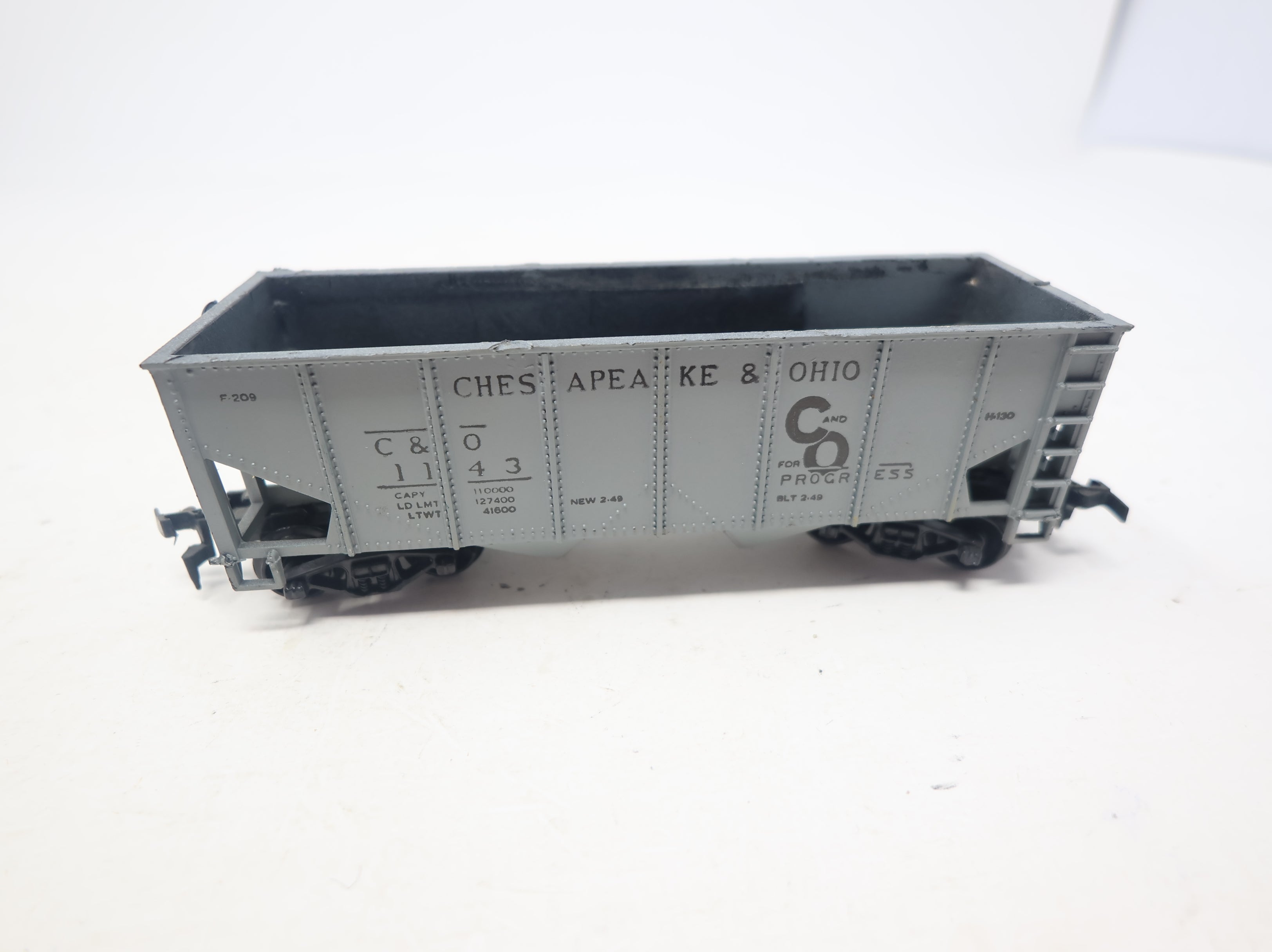 USED HO Scale Open Hopper Chesapeake and Ohio C&O #1143