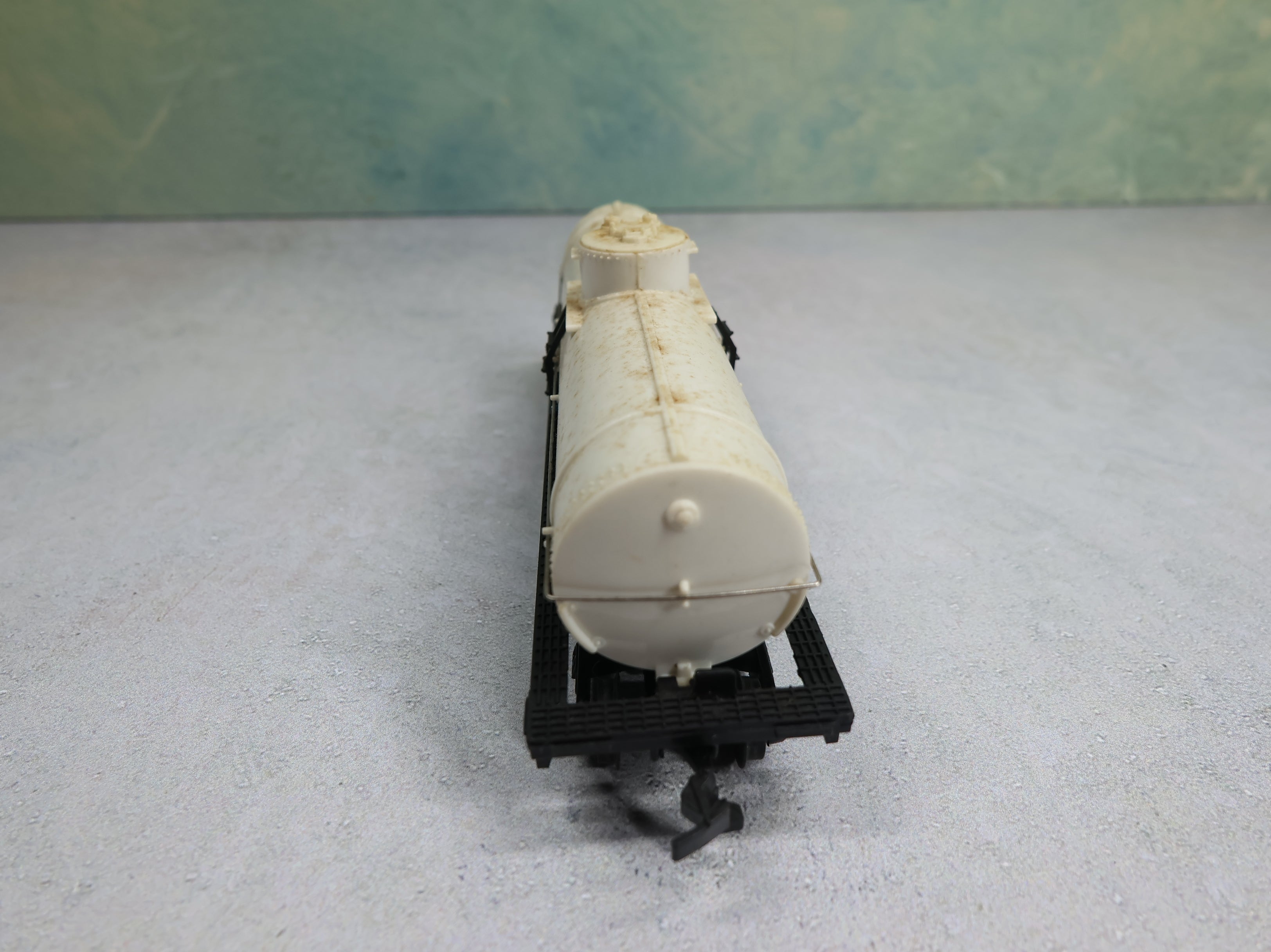 USED Bachmann HO Scale Single Dome Tank Car Cyanamid