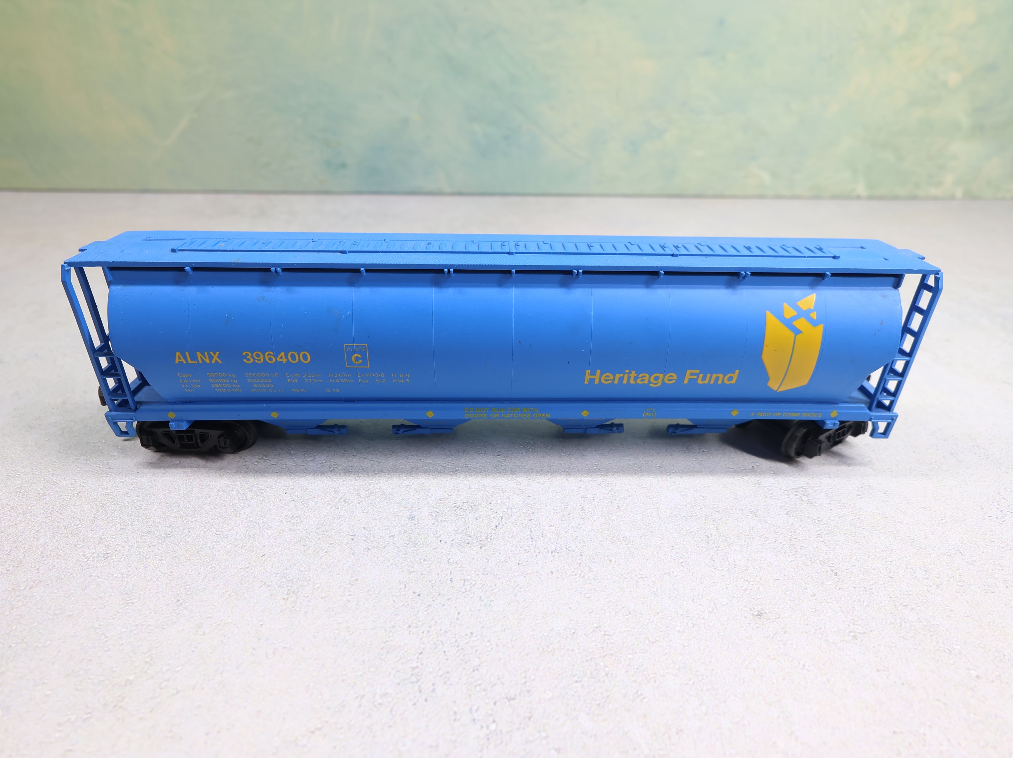 USED Bachmann HO Scale 4 Bay Grain Hopper Heritage Fund ALNX #396400