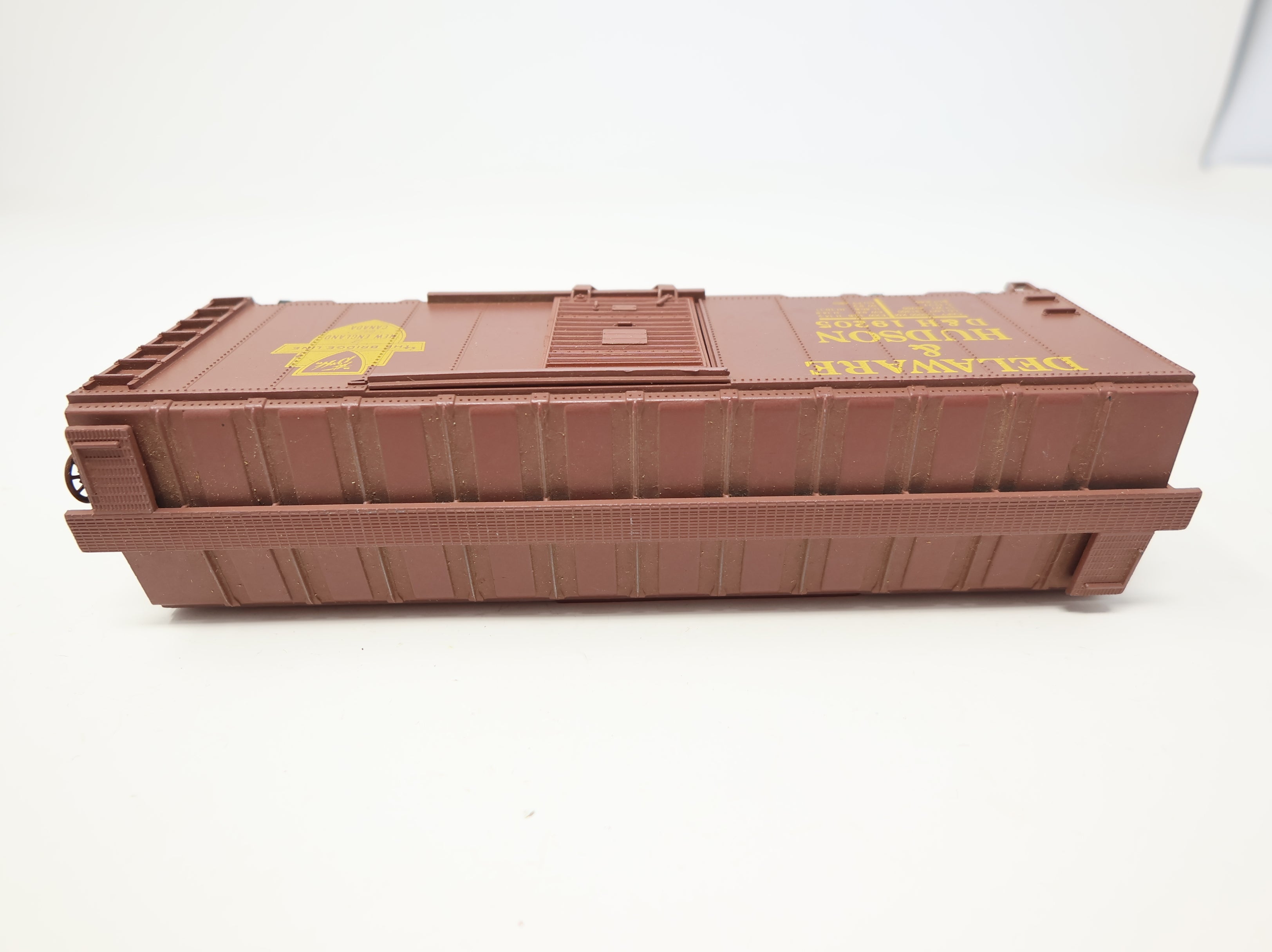 USED Athearn HO Scale 40' Box Car Delaware and Hudson D&H #19205