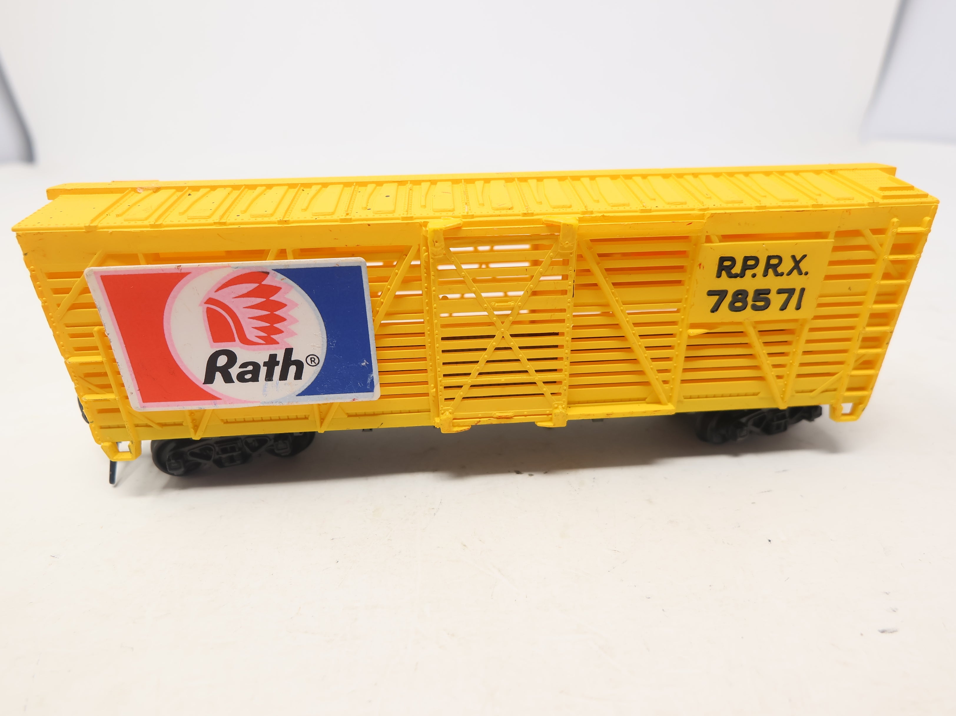 USED Lionel HO Scale Cattle Stock Car Rath RPRX #78571