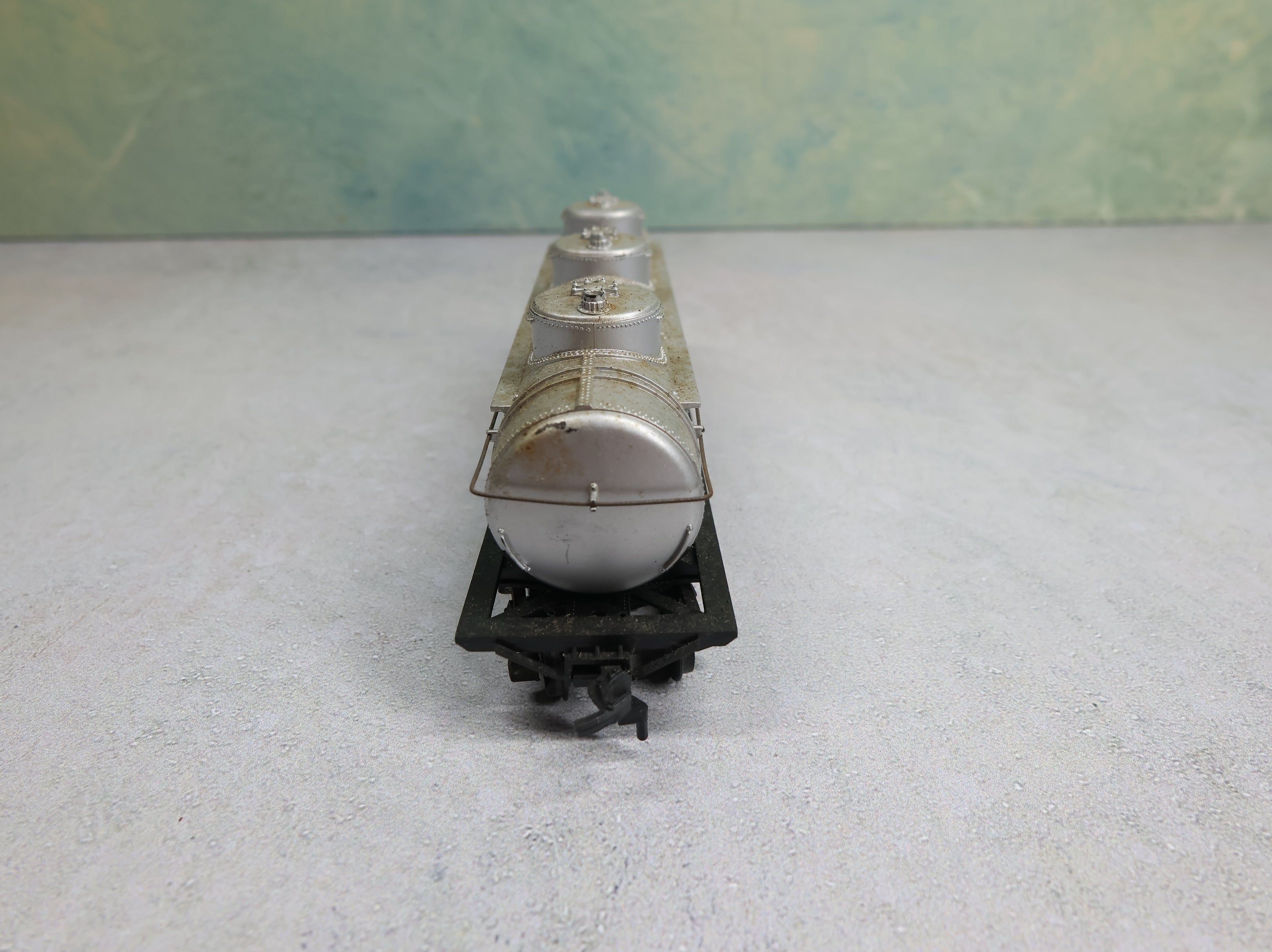 USED Athearn HO Scale Triple Dome Tank Car Texaco TCX #270