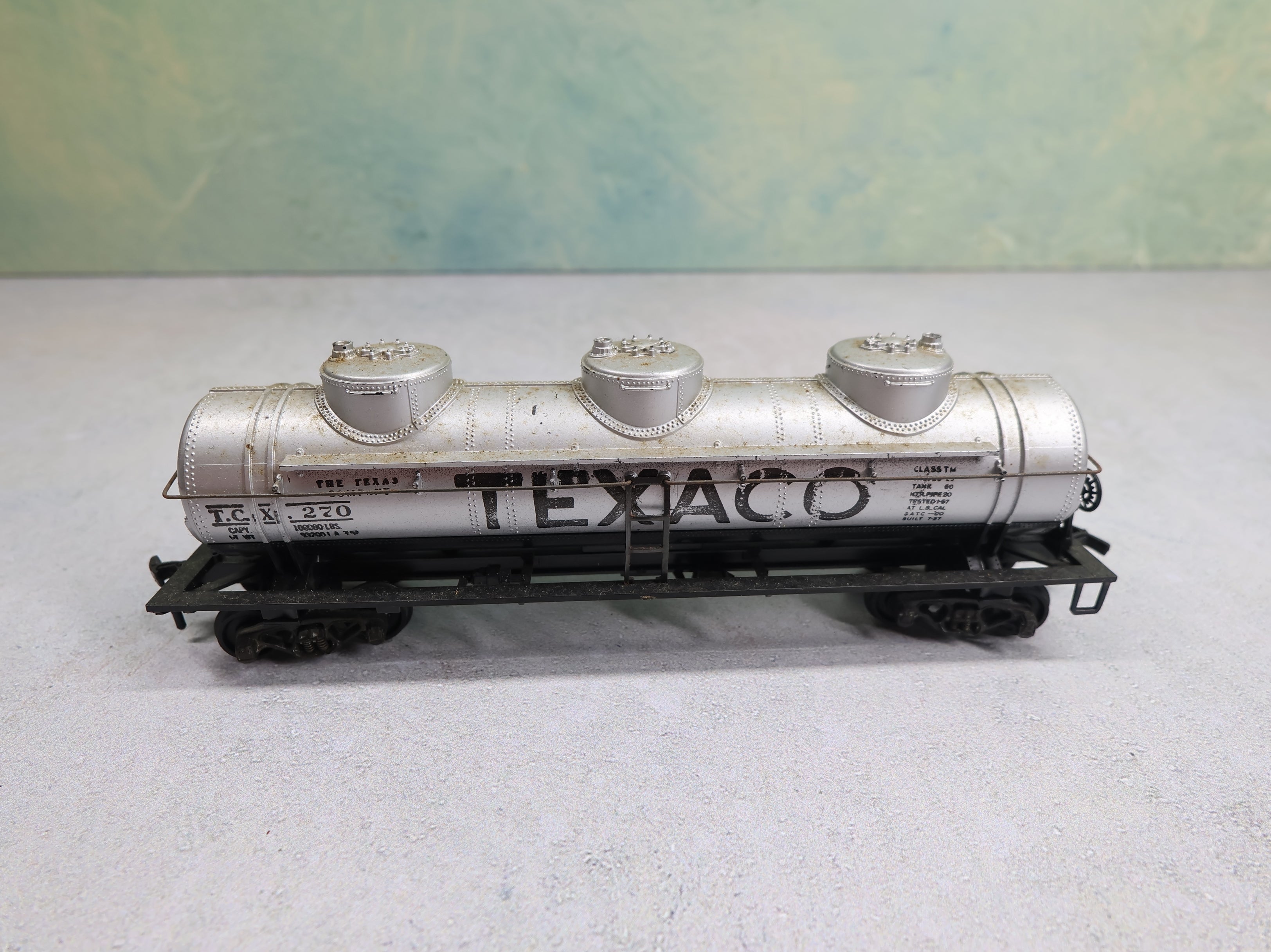 USED Athearn HO Scale Triple Dome Tank Car Texaco TCX #270