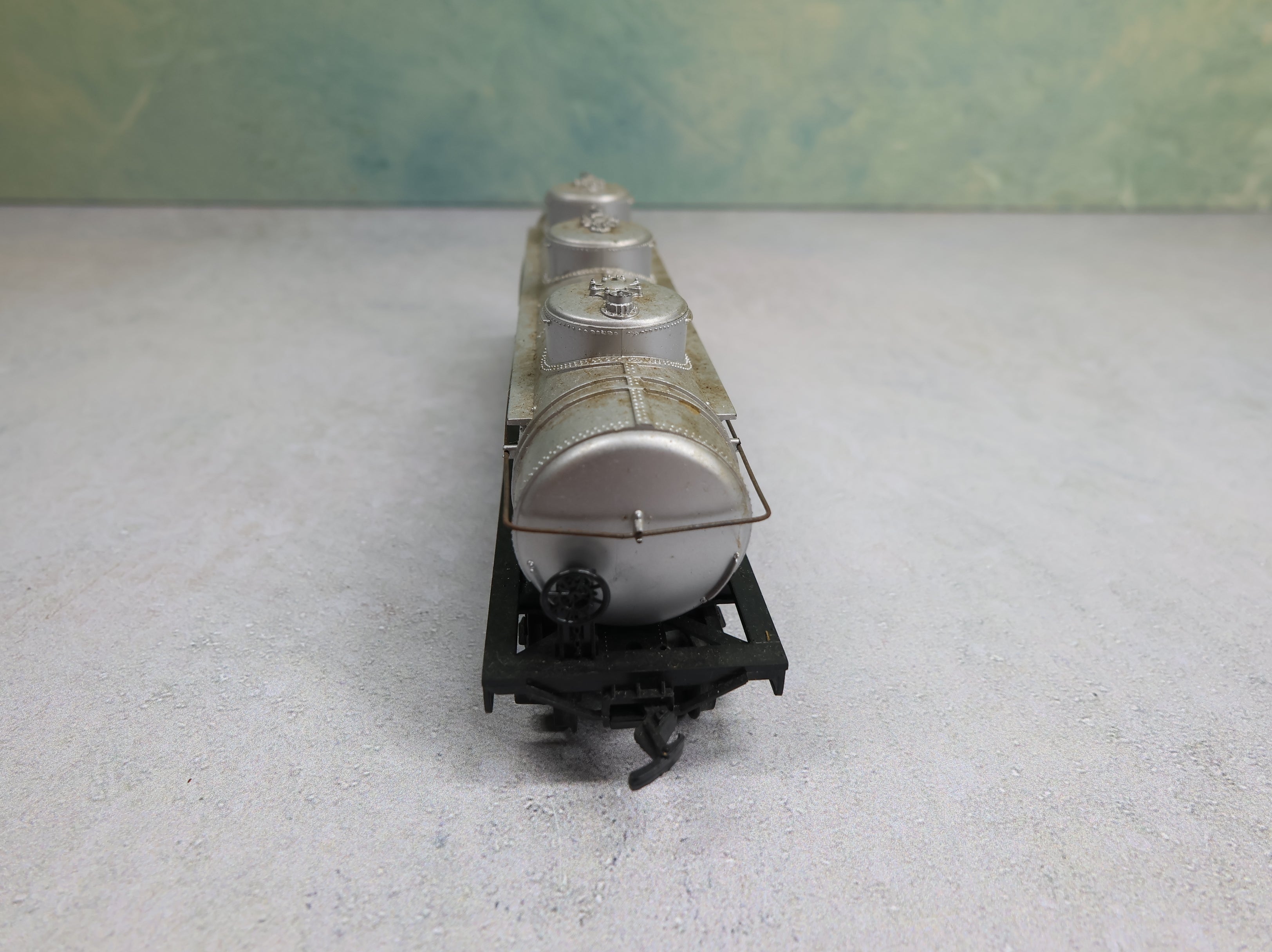 USED Athearn HO Scale Triple Dome Tank Car Texaco TCX #270