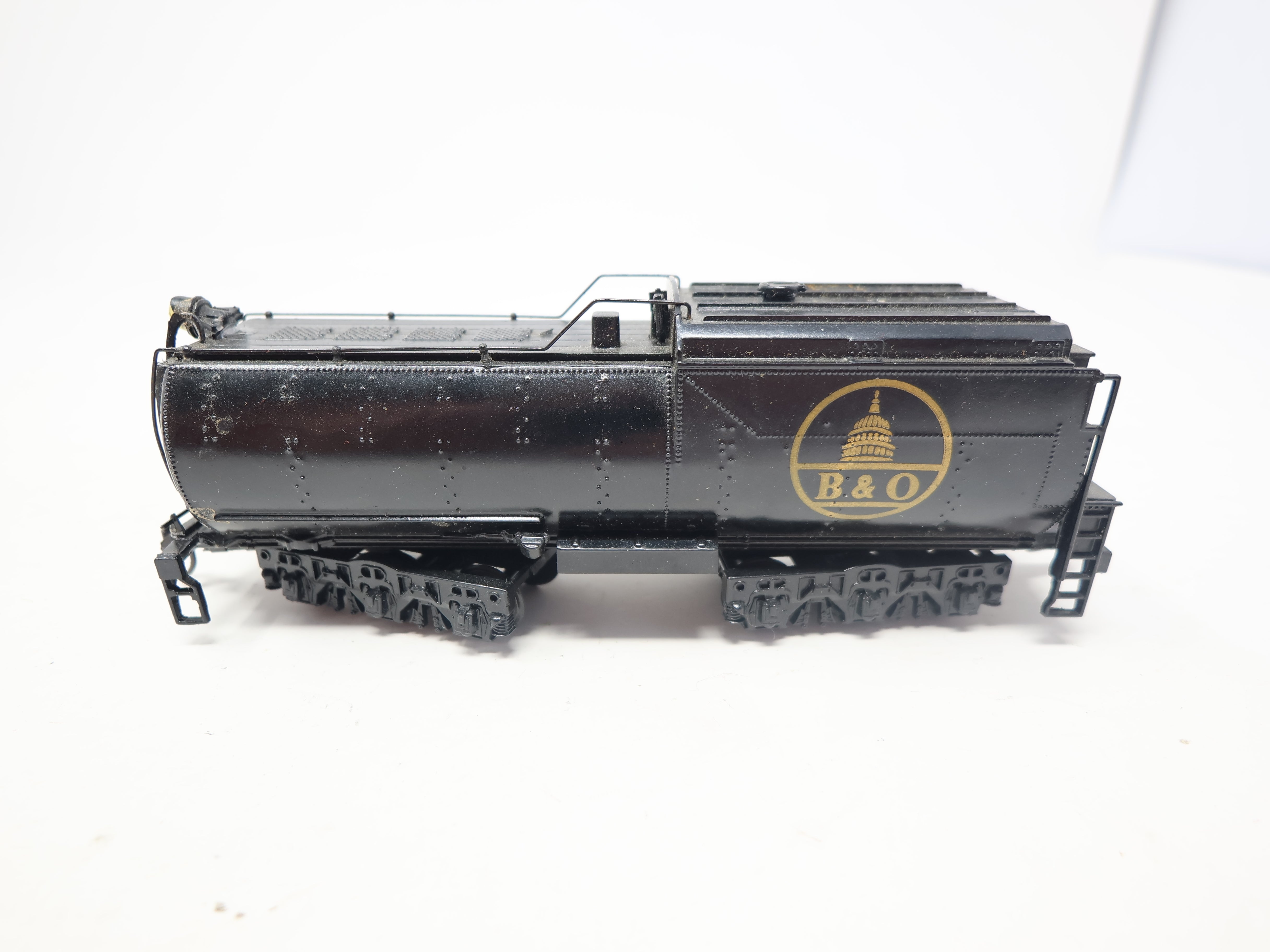 USED Bachmann HO Scale, 2-8-2 Mikado Steam Locomotive & Vanderbilt Tender, Baltimore and Ohio B&O #4473 (DC)