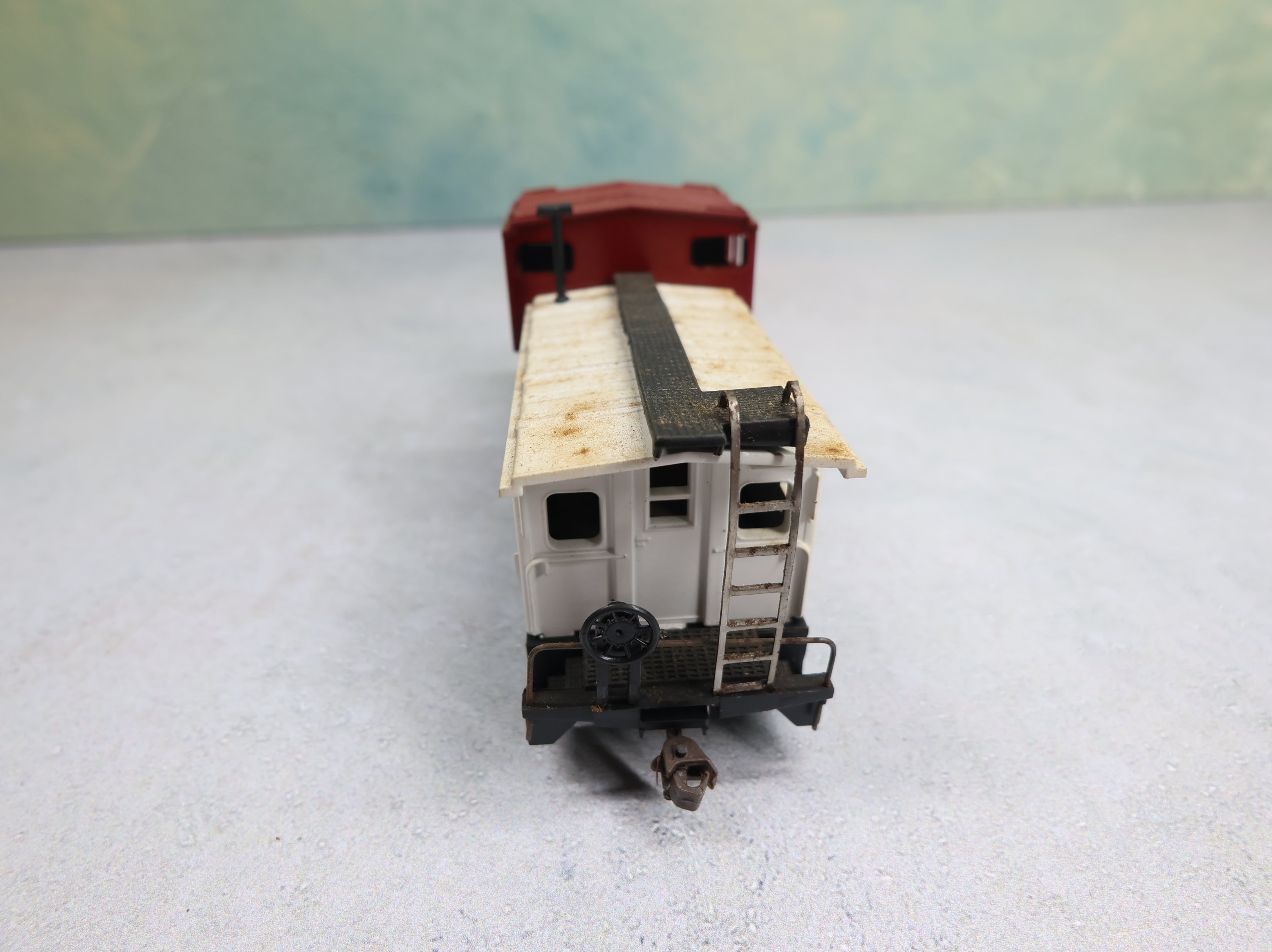 USED Athearn HO Scale Caboose International Home Foods