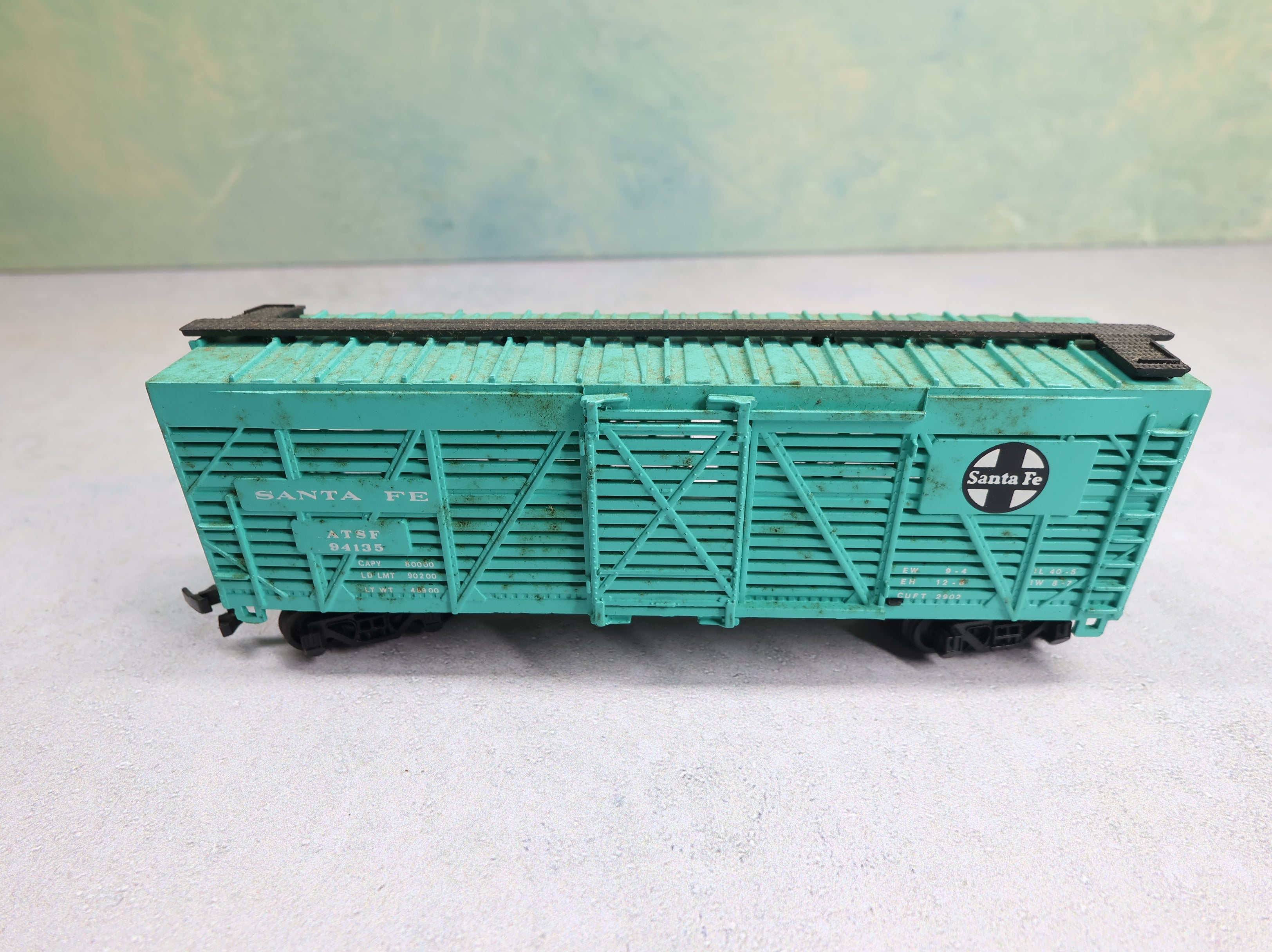 USED Bachmann HO Scale 40' Cattle Stock Car Santa Fe ATSF #94135