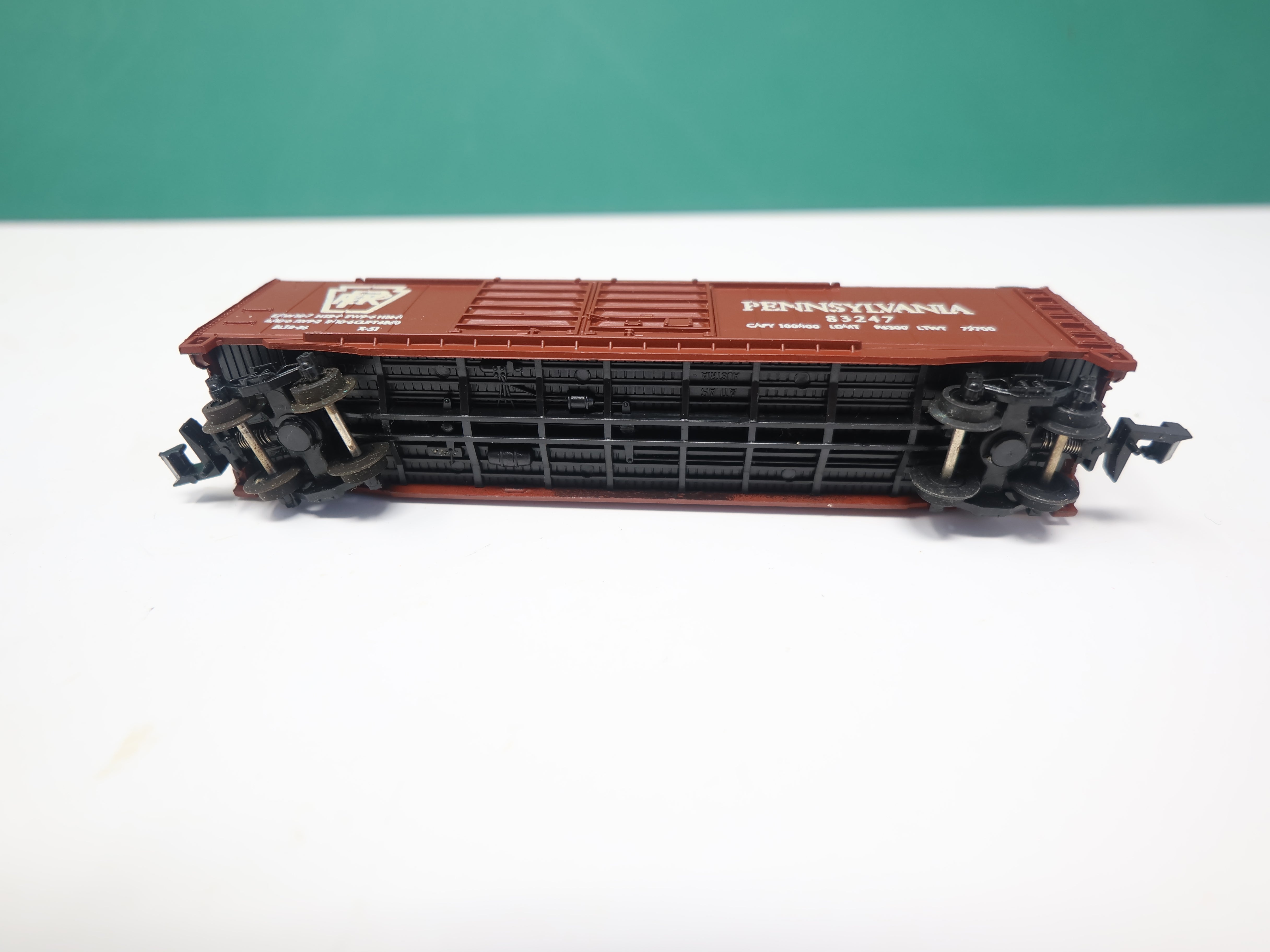 USED Atlas 2331 N Scale, 50' Box Car, Pennsylvania PRR #83247