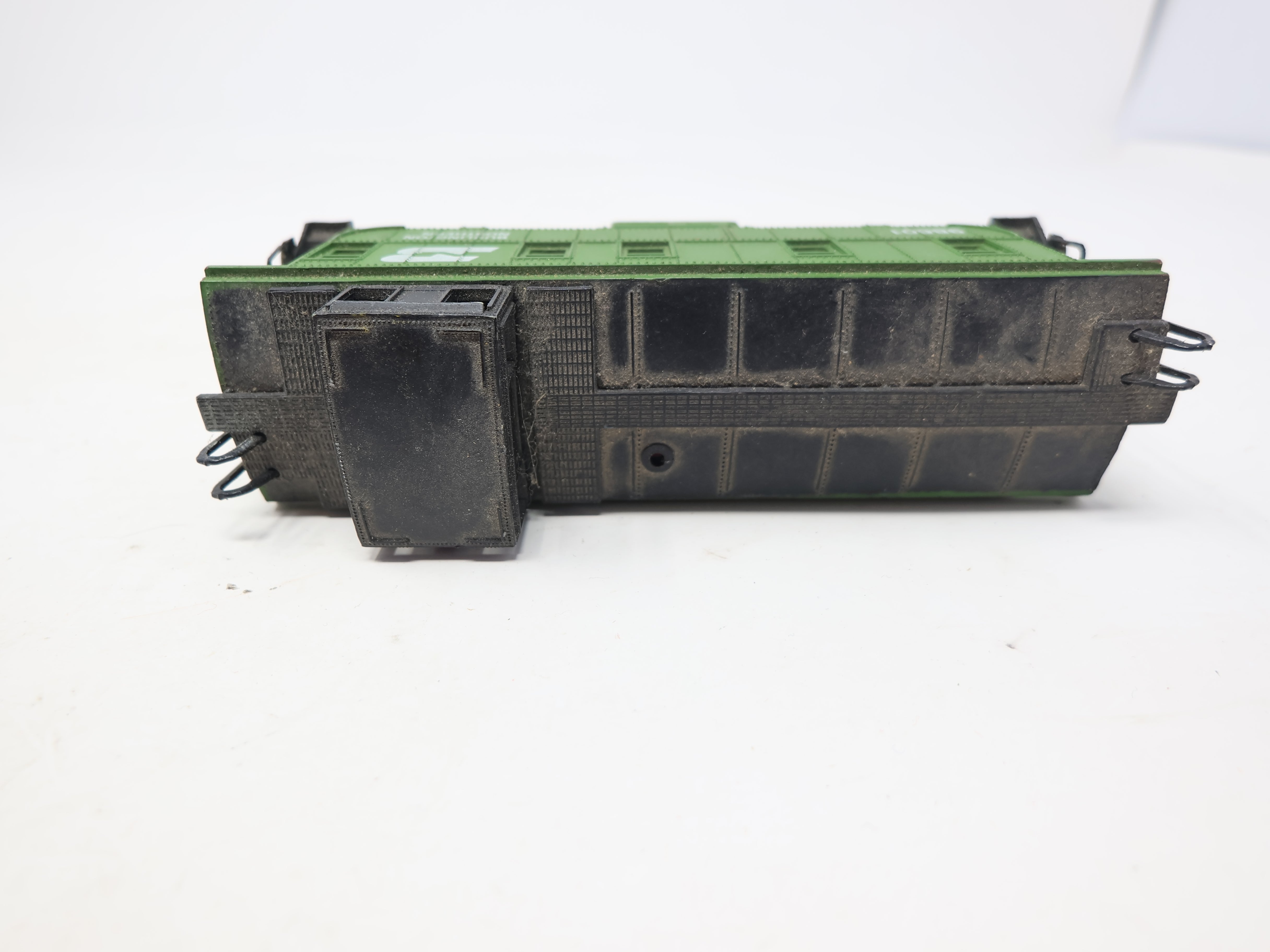 USED Lionel HO Scale, Caboose, Burlington Northern #98601