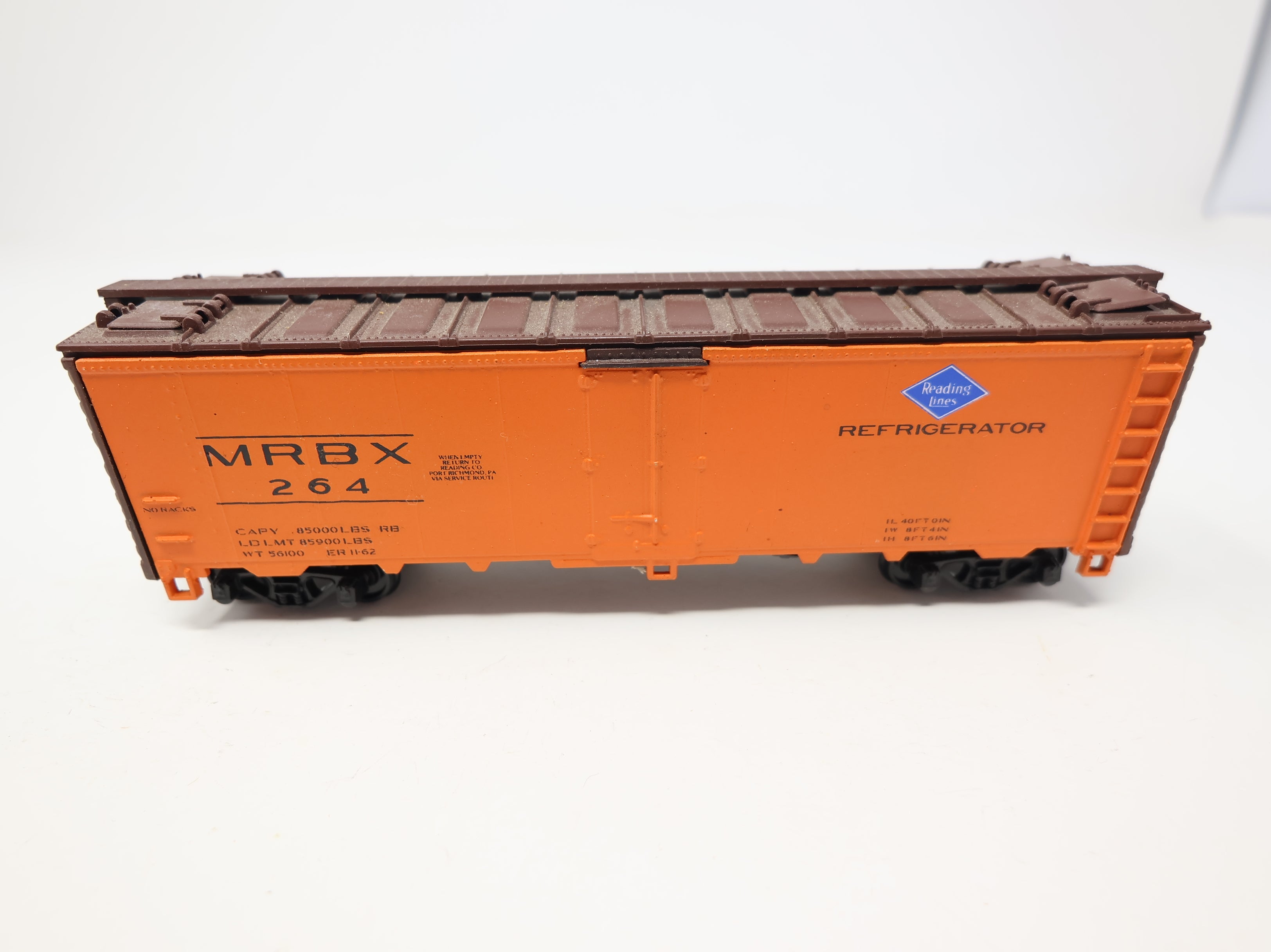 USED Athearn HO Scale 40' Box Car Reading Lines Refigerator MRBX #264