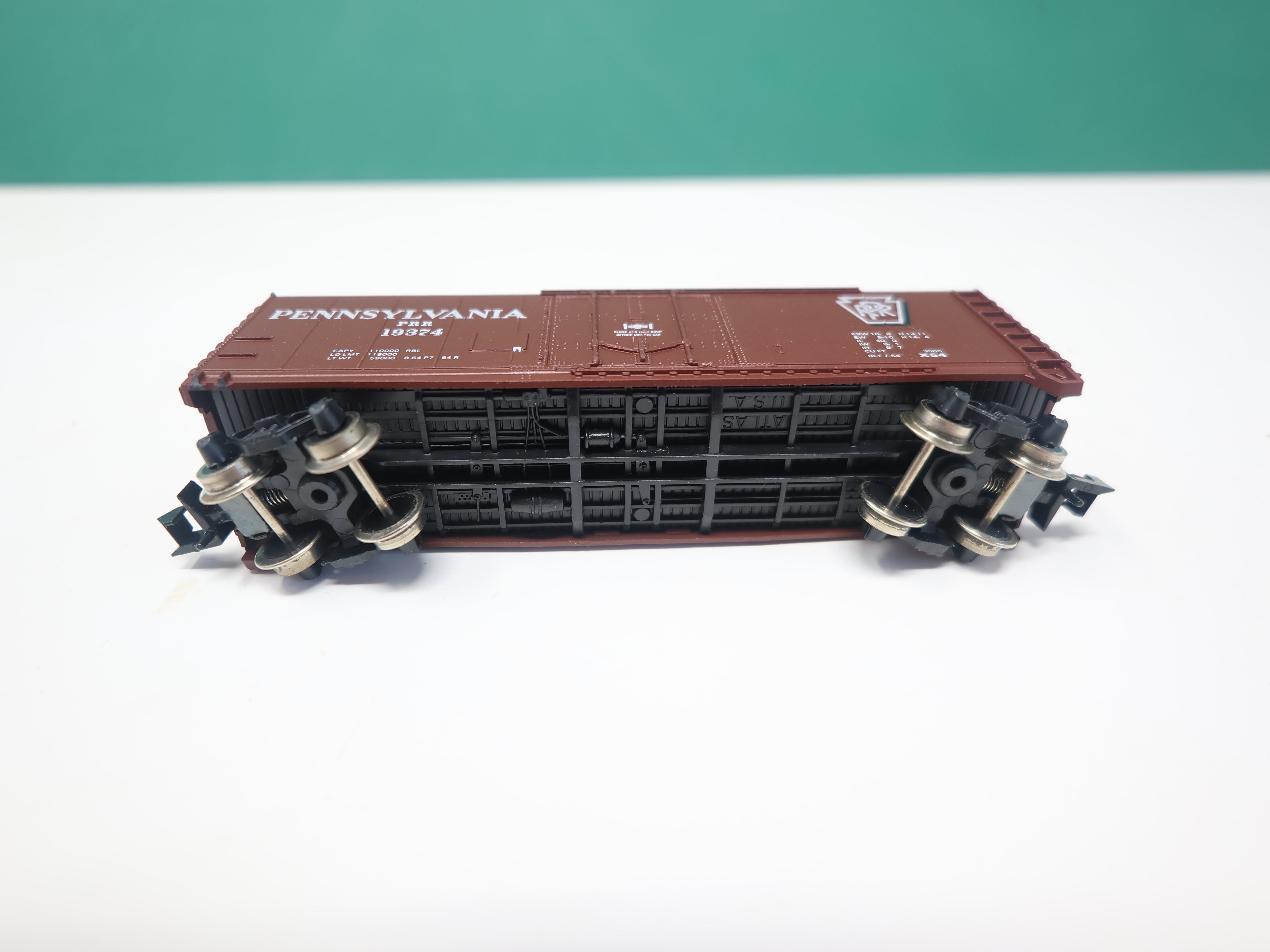 USED Atlas 3321 N Scale, 40' Box Car, Pennsylvania PRR #19374