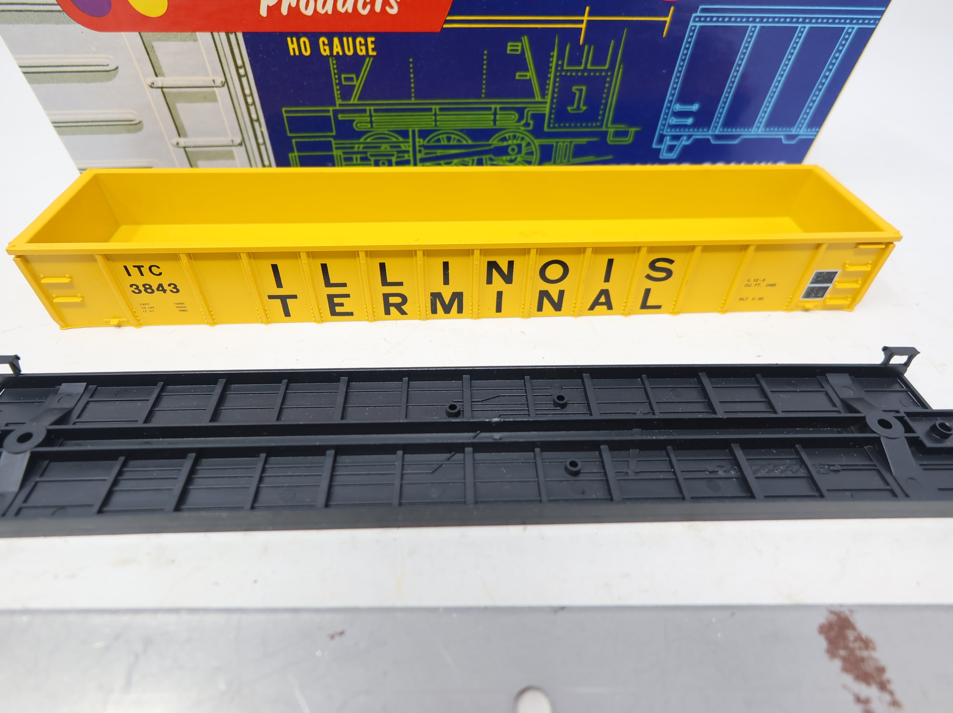 USED Roundhouse 1683 HO Scale 50' Gondola Illinois Terminal ITC #3843 KIT