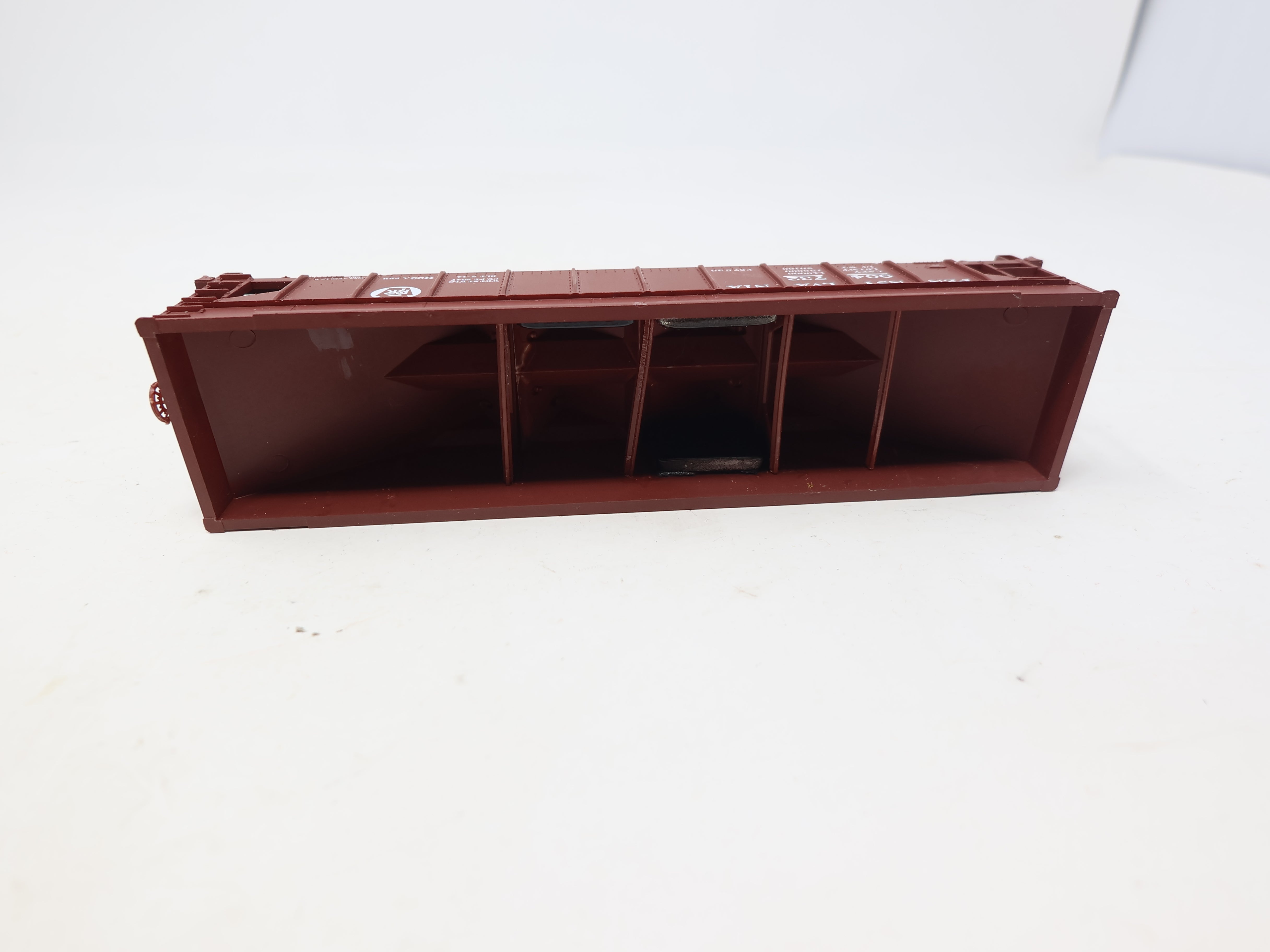 USED Bowser 56831 HO Scale, H22A 4 Bay Hopper, Pennsylvania PRR #904732