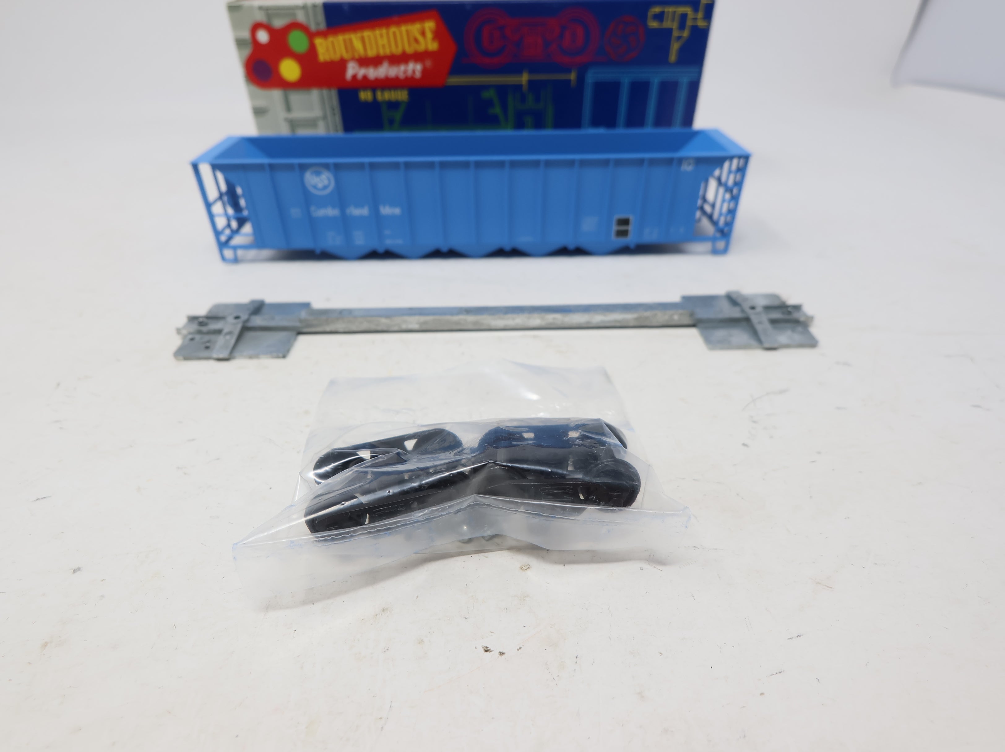 USED Roundhouse 1723 HO Scale 5 Bay Rapid Discharge Hopper United States Steel Cumberland Mine KIT