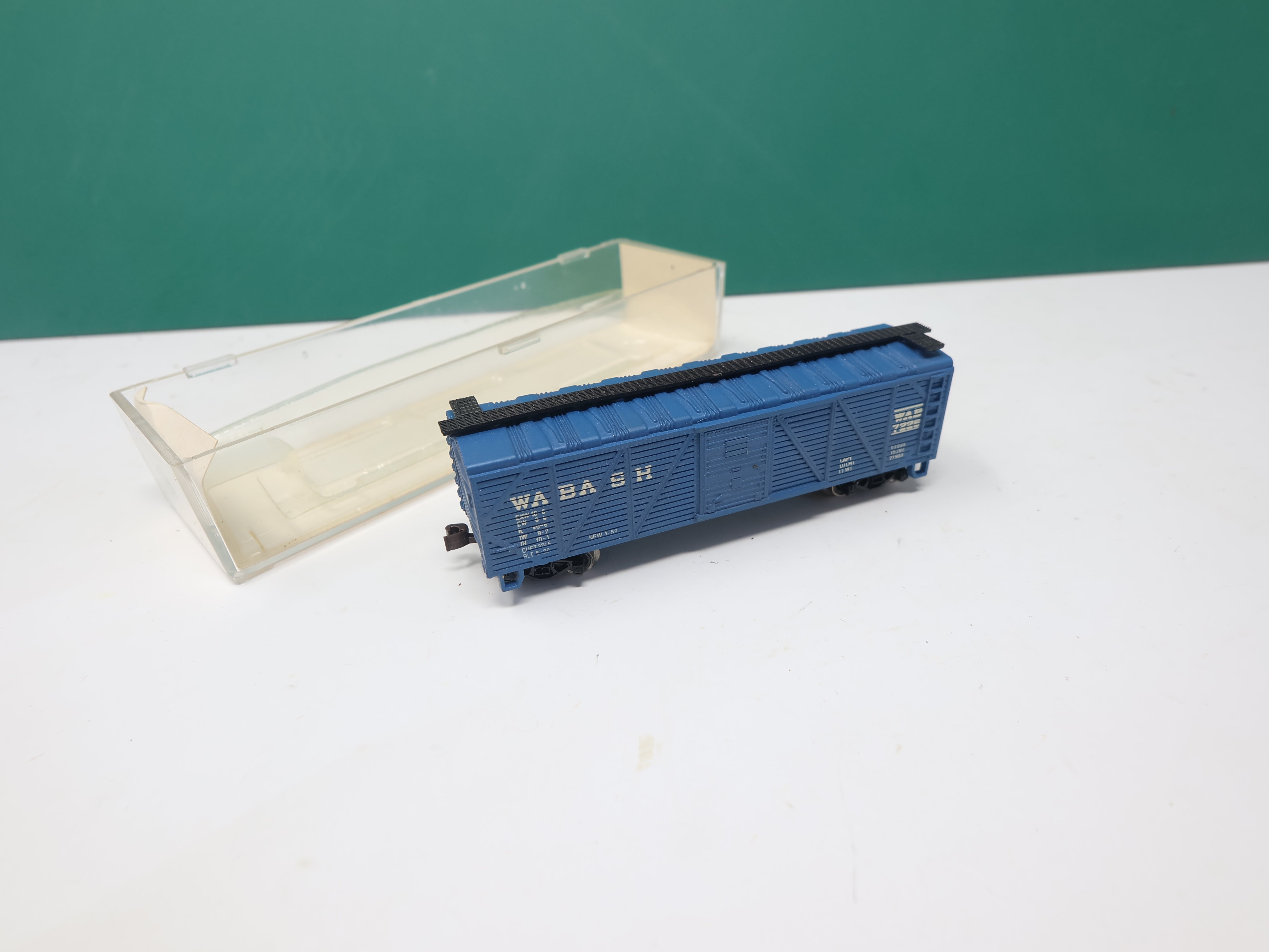 USED N Scale, 40' Wooden Box Car, Wabash WAB #7226