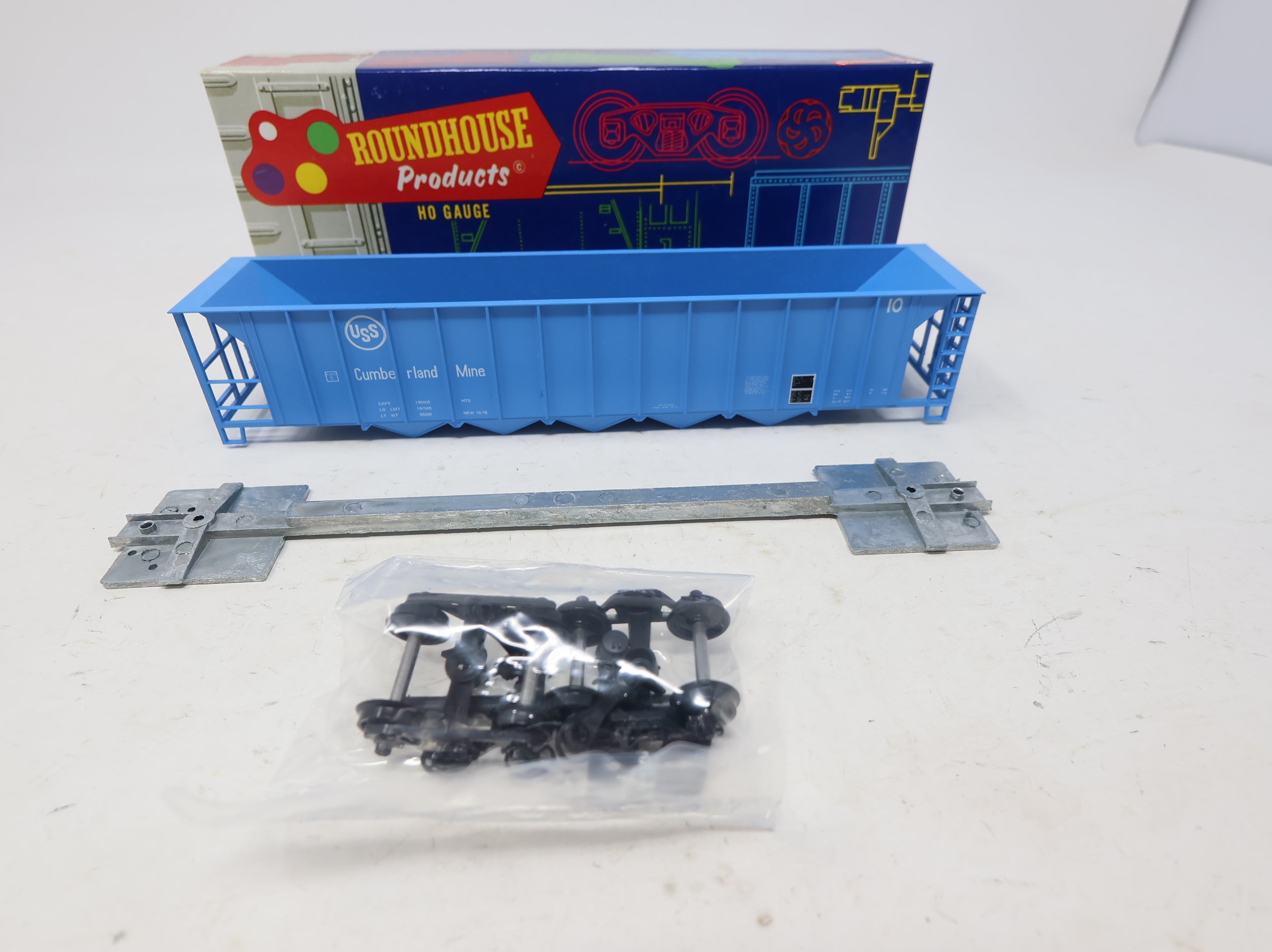 USED Roundhouse 1723 HO Scale 5 Bay Rapid Discharge Hopper United States Steel Cumberland Mine KIT