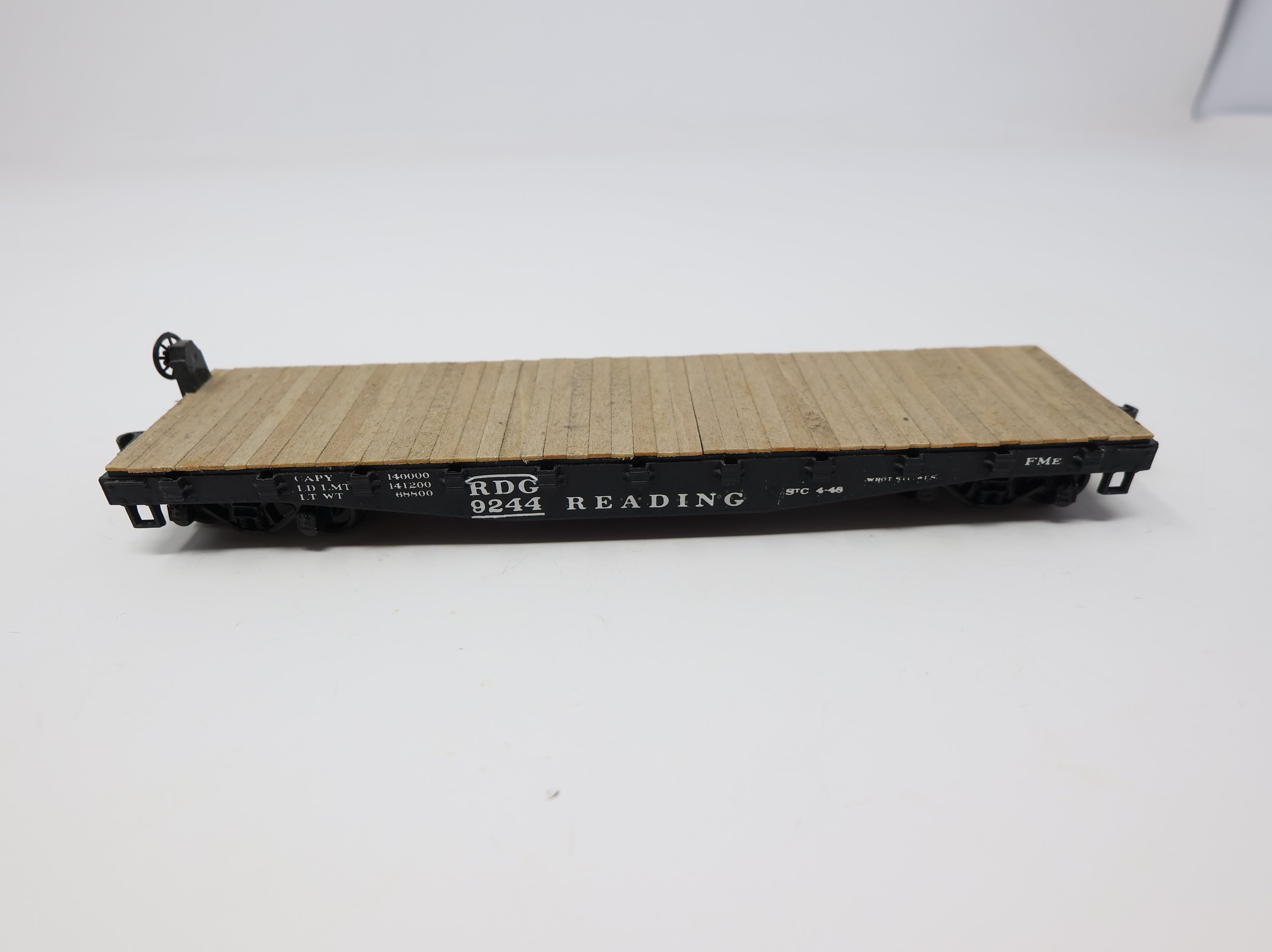 USED Athearn HO Scale Flat Car Reading RDG #9244