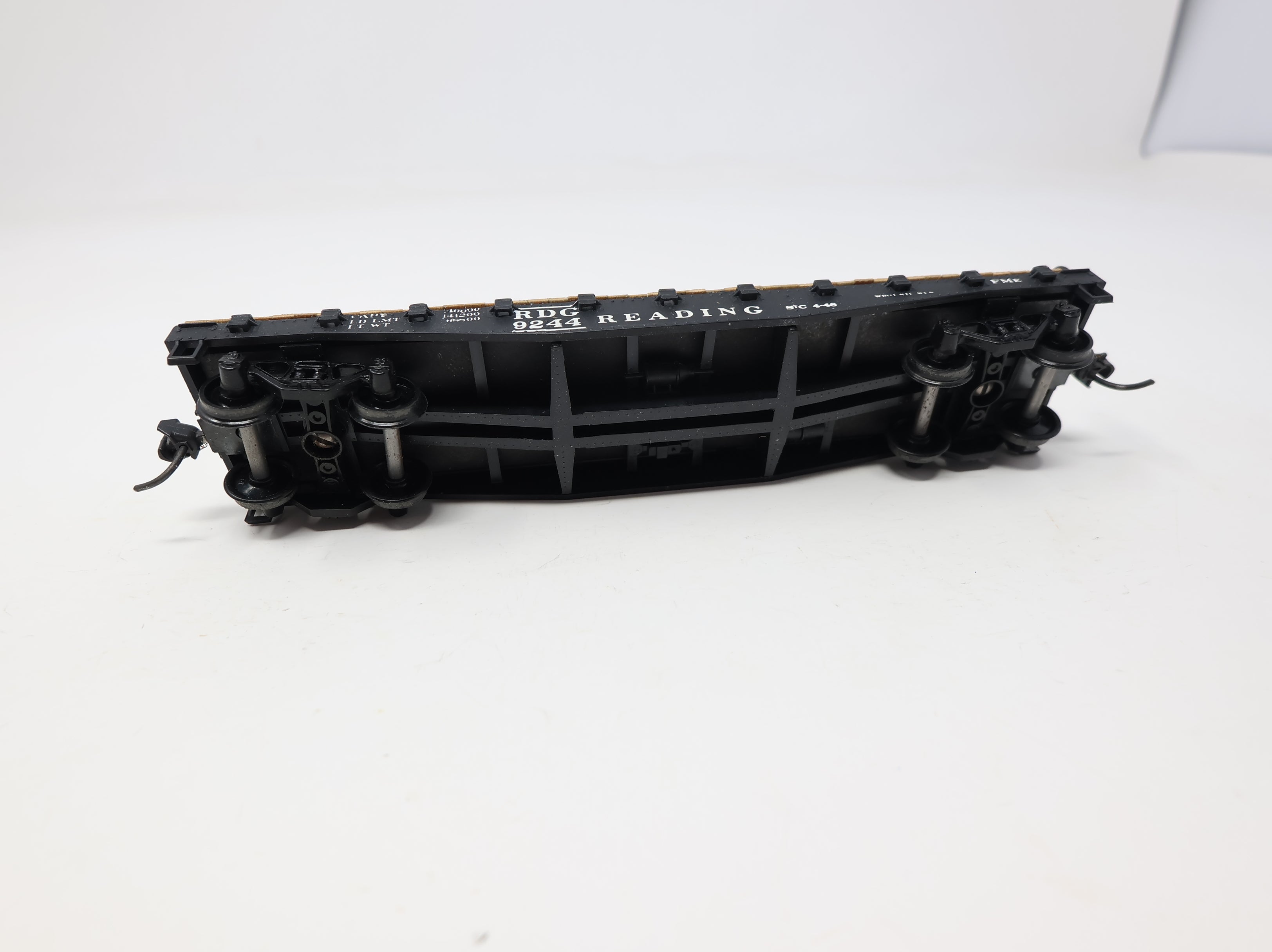 USED Athearn HO Scale Flat Car Reading RDG #9244