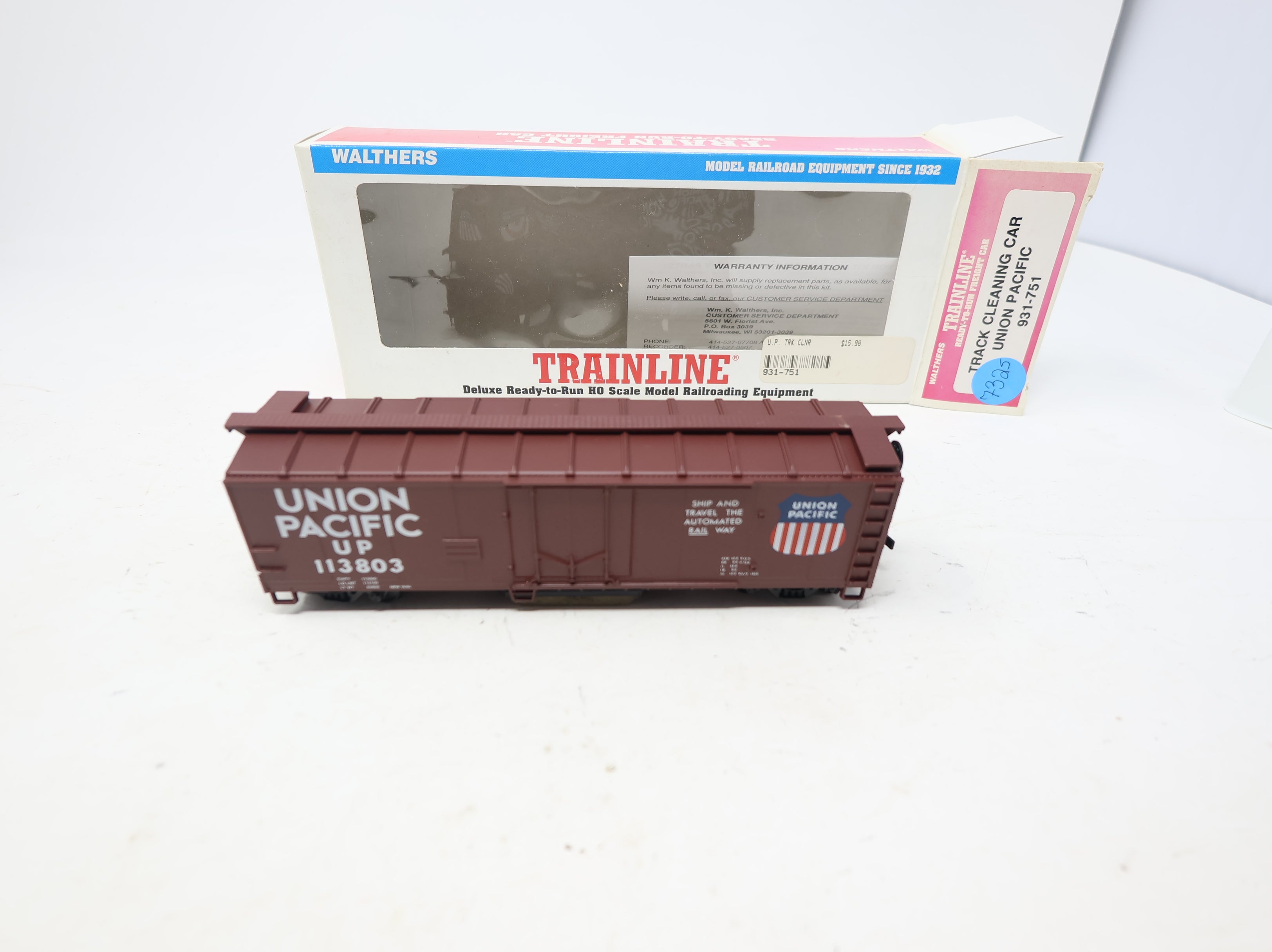 WalthersTrainline 931-751 HO Scale Track Cleaning Car Union Pacific UP #113803