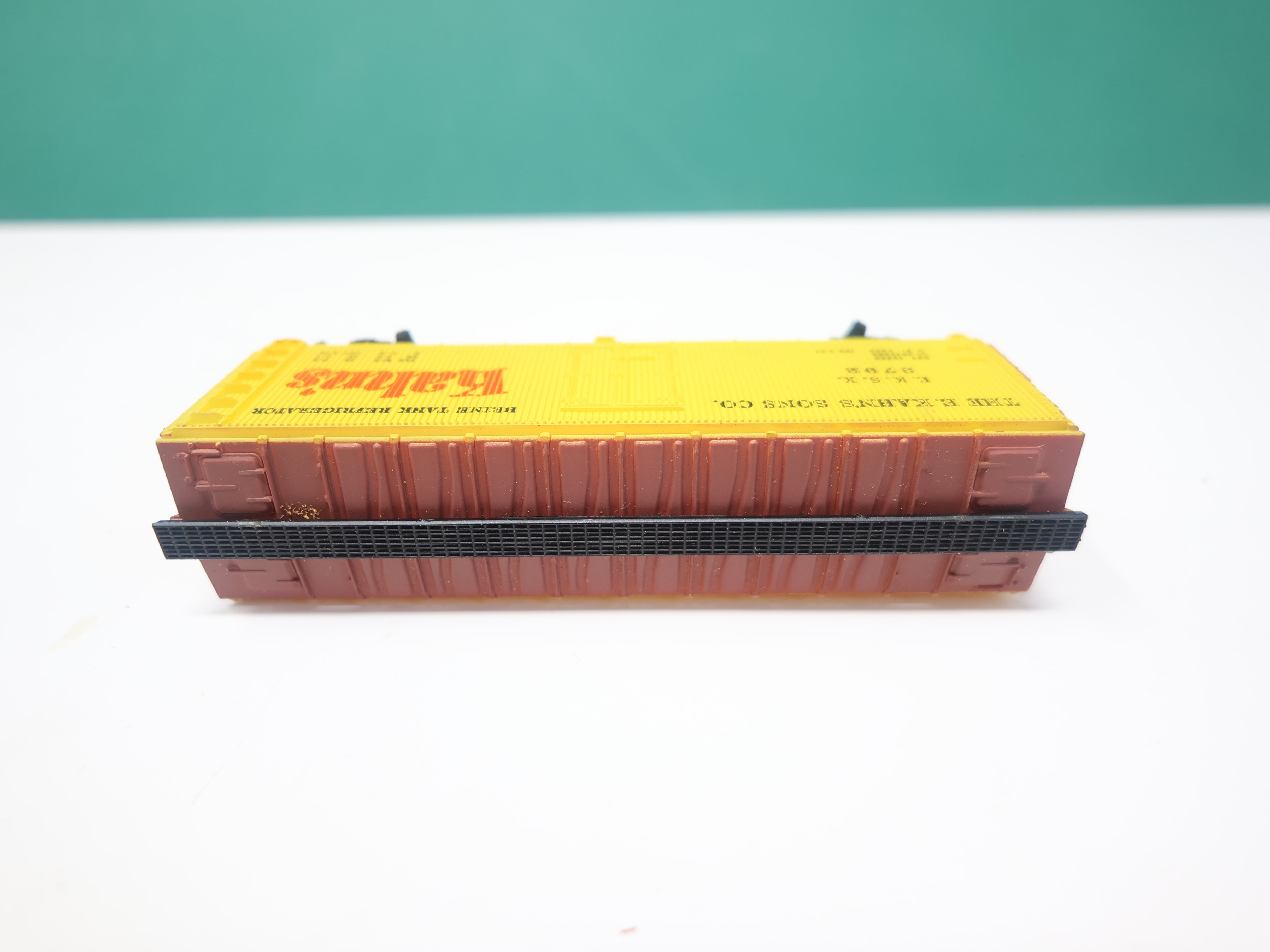 USED Bachmann N Scale, Wooden Box Car, Kahn's EKSX #3792