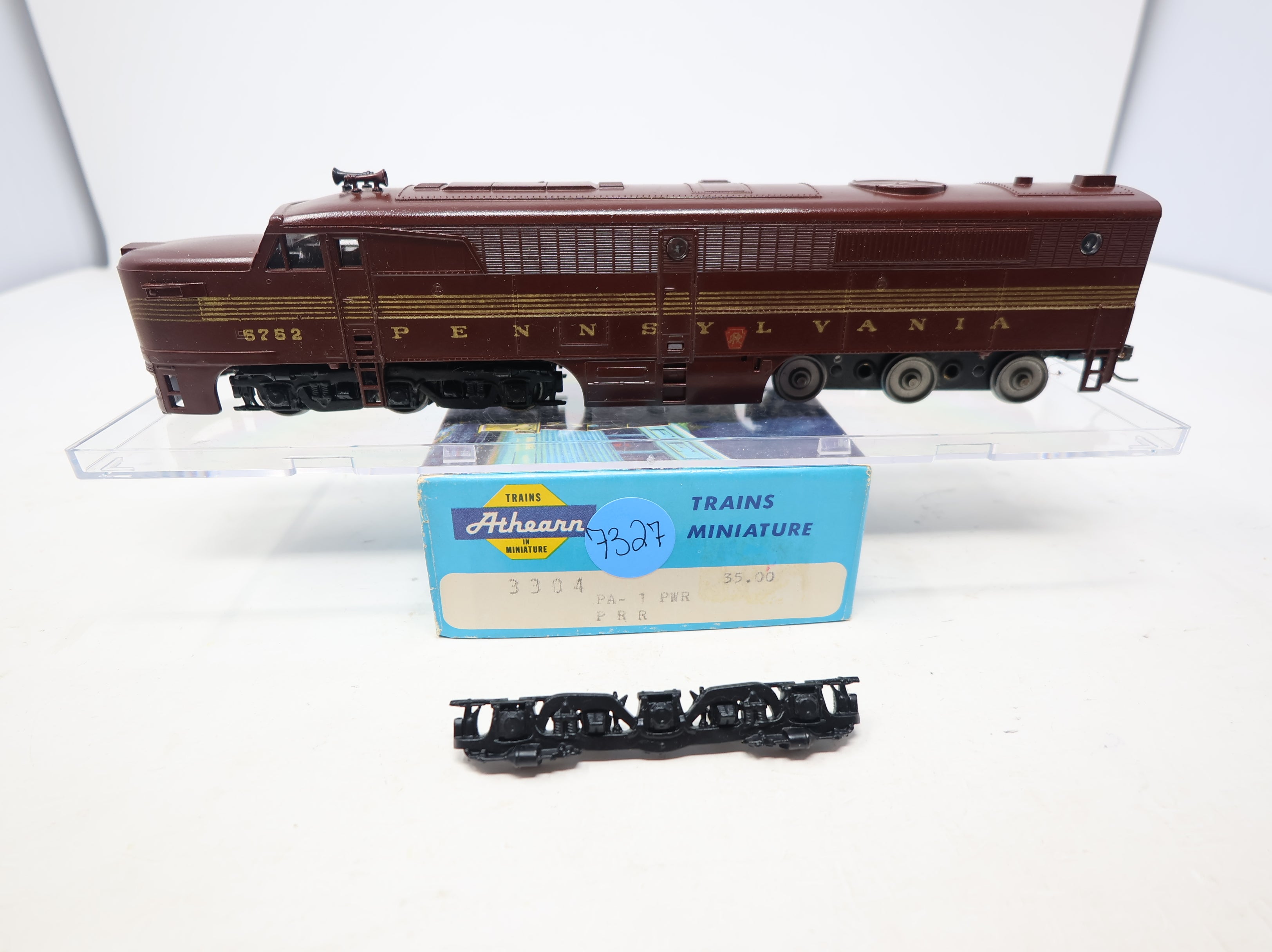 USED Athearn 3304 HO Scale PA-1 Diesel Locomotive Pennsylvania #5752 DC