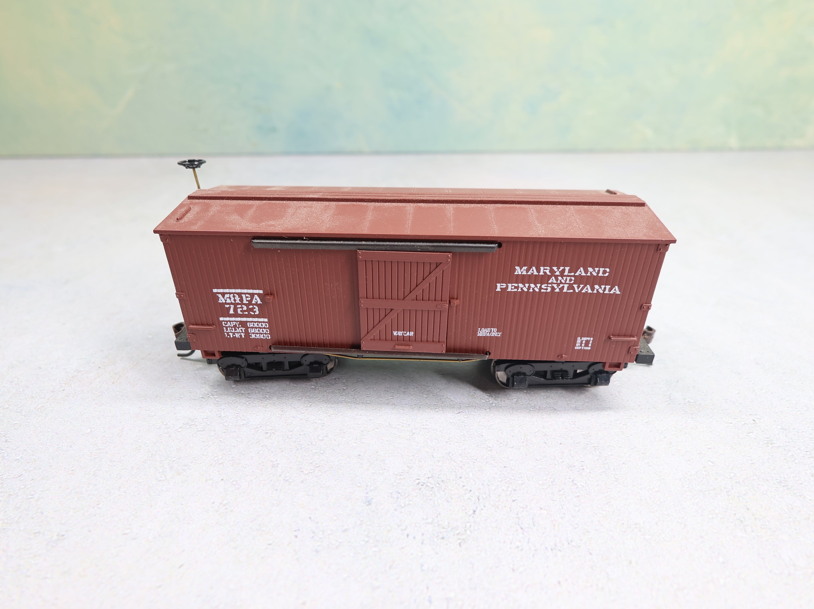 USED Mantua 721303 HO Scale Wooden 1860 Box Car Maryland and Pennsylvania M&PA #723