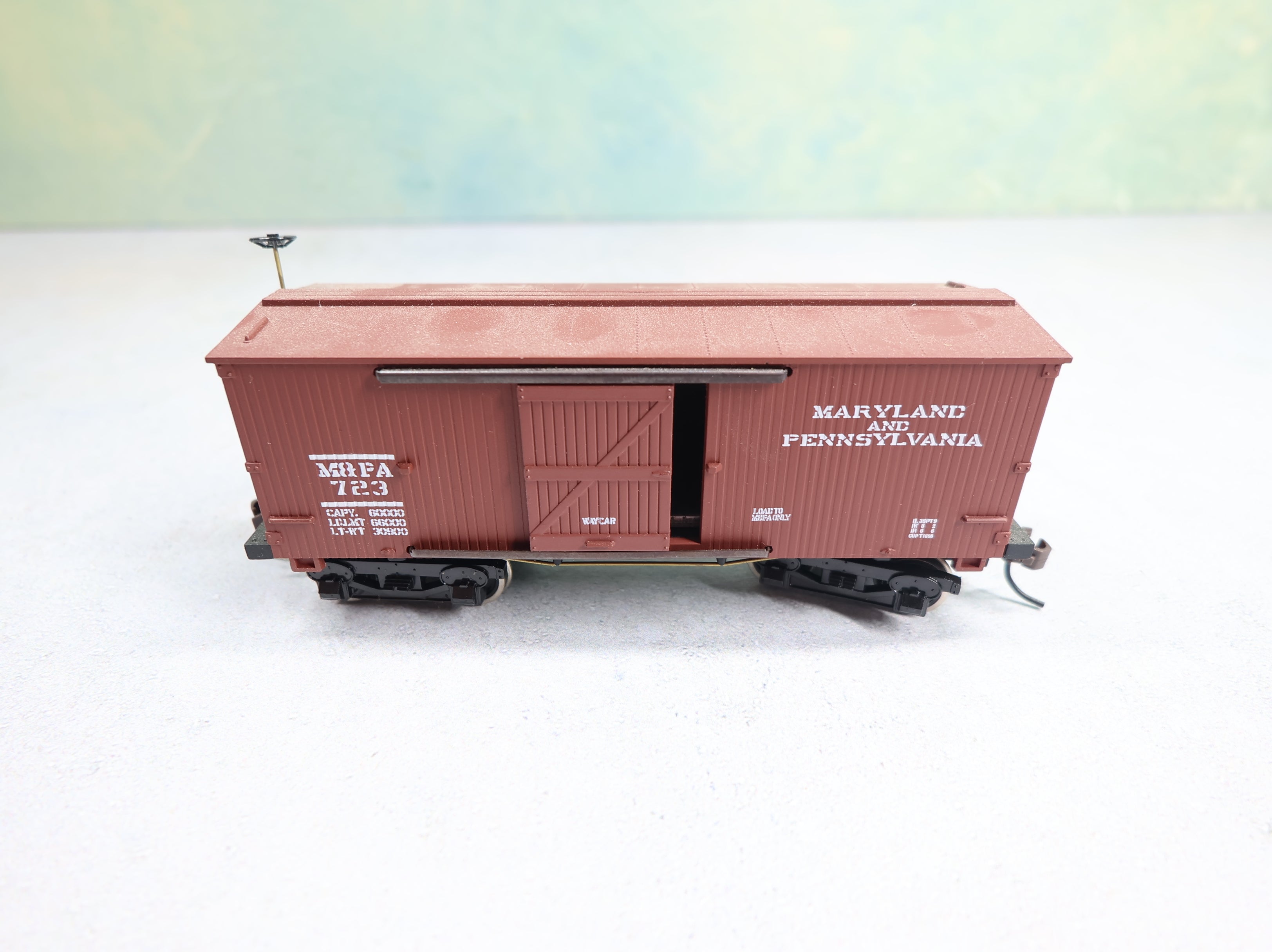 USED Mantua 721303 HO Scale Wooden 1860 Box Car Maryland and Pennsylvania M&PA #723