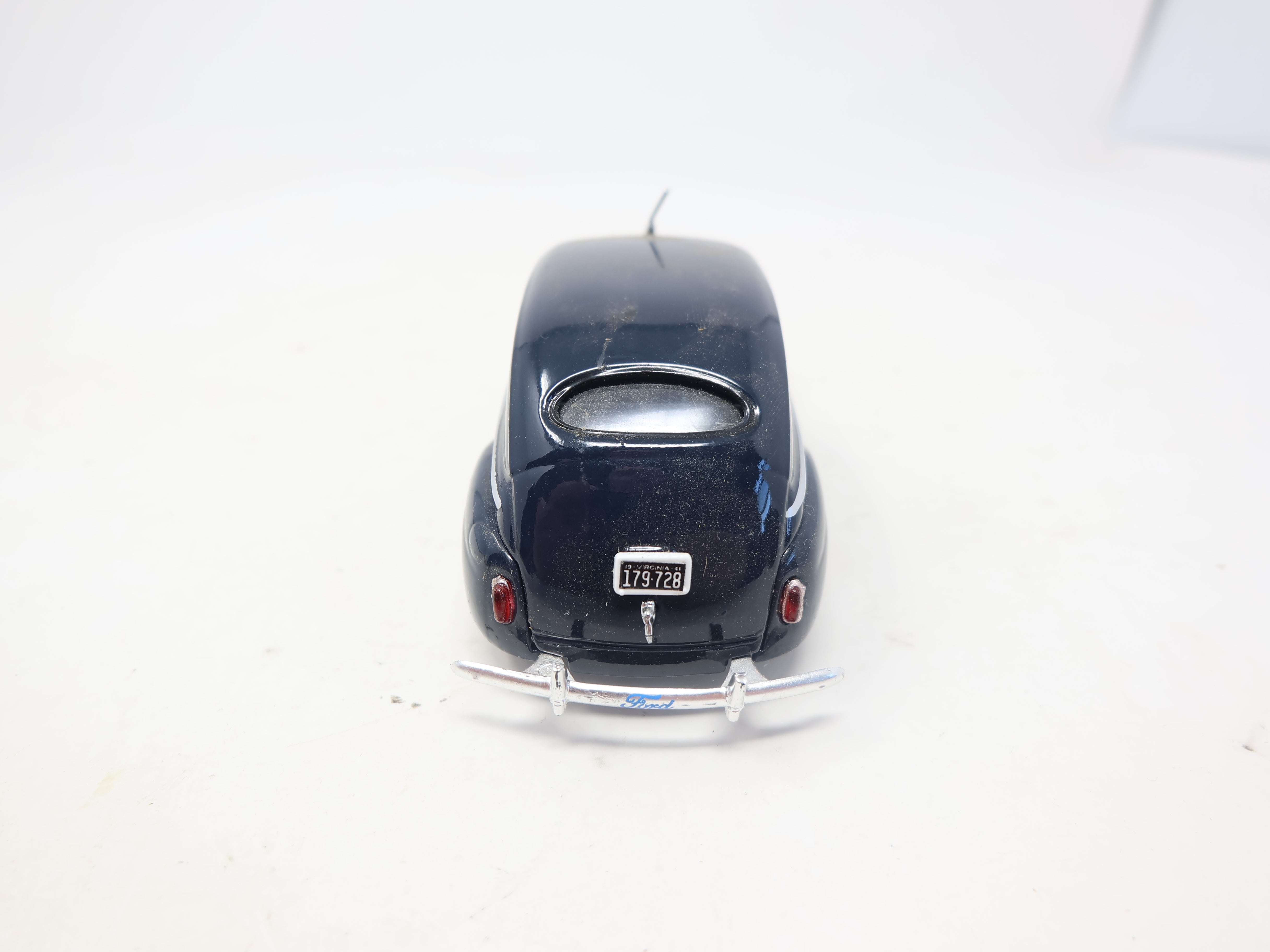 USED , Blue Ford Super Delux Car