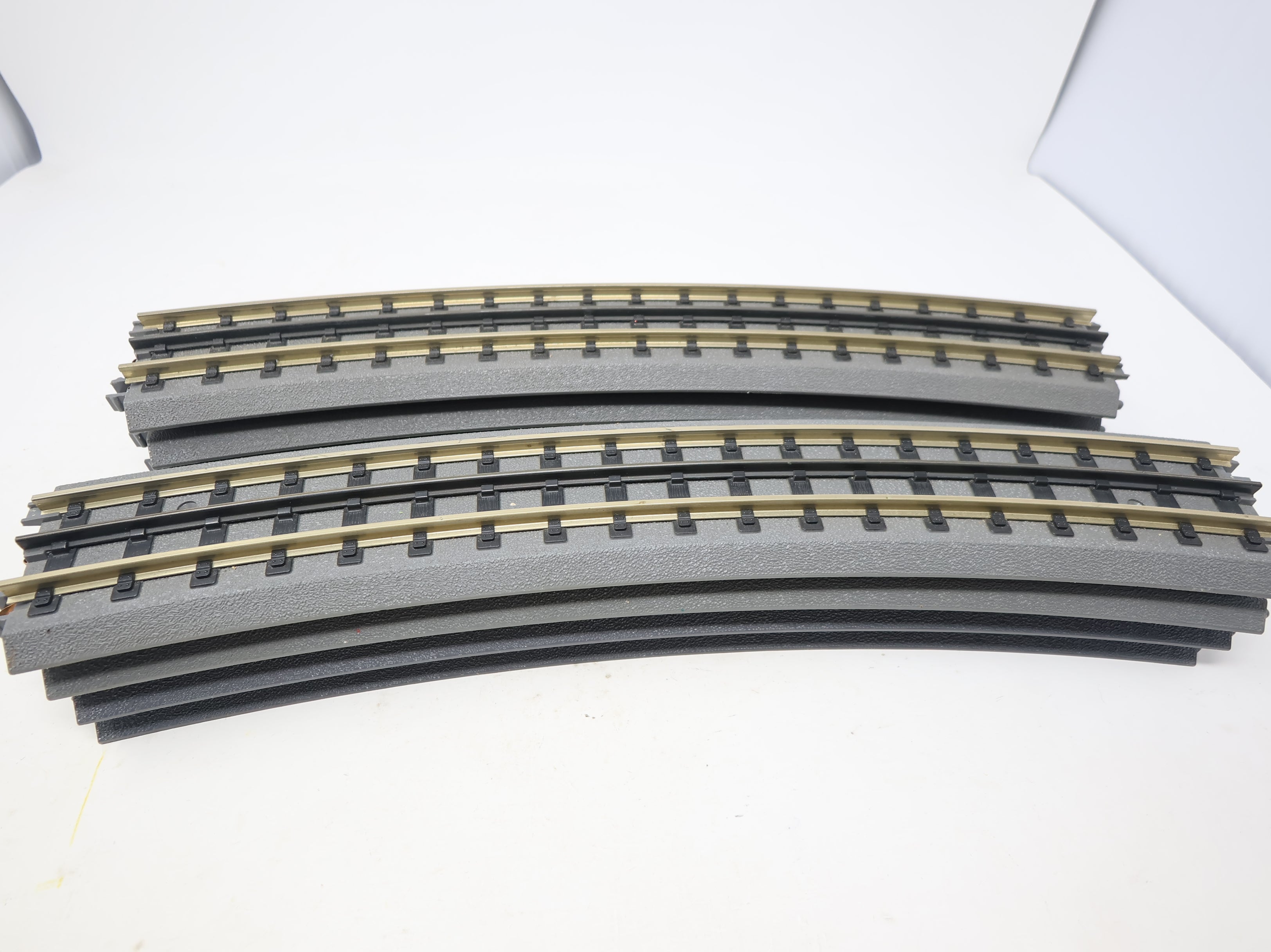 USED MTH O RealTrax Curve O-82 Track (8 pcs)