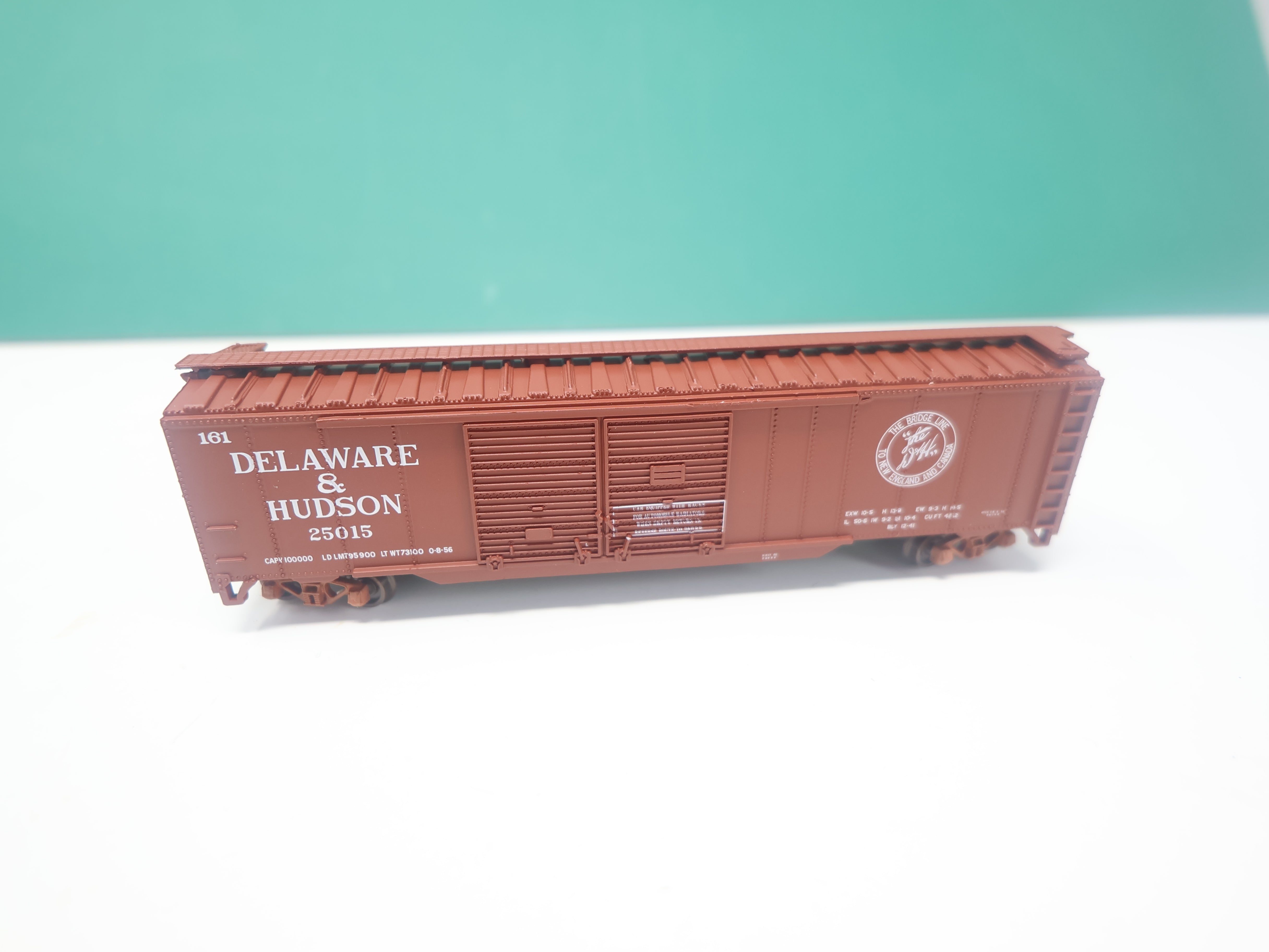 USED Atlas Trainman 36440 N Scale, 50' Steel Box Car DD, Delaware and Hudson DH #25015